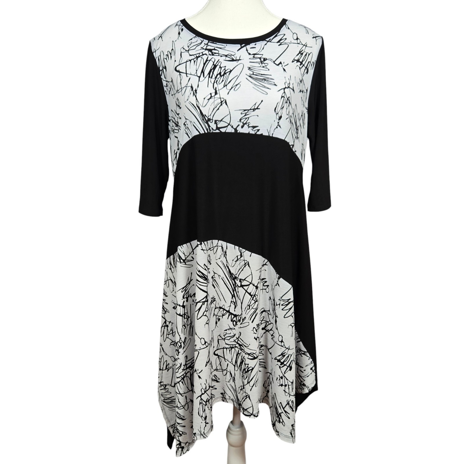 Chalet et Ceci Black White Dress Size S Abstract Asymmetrical Artsy Lagenlook