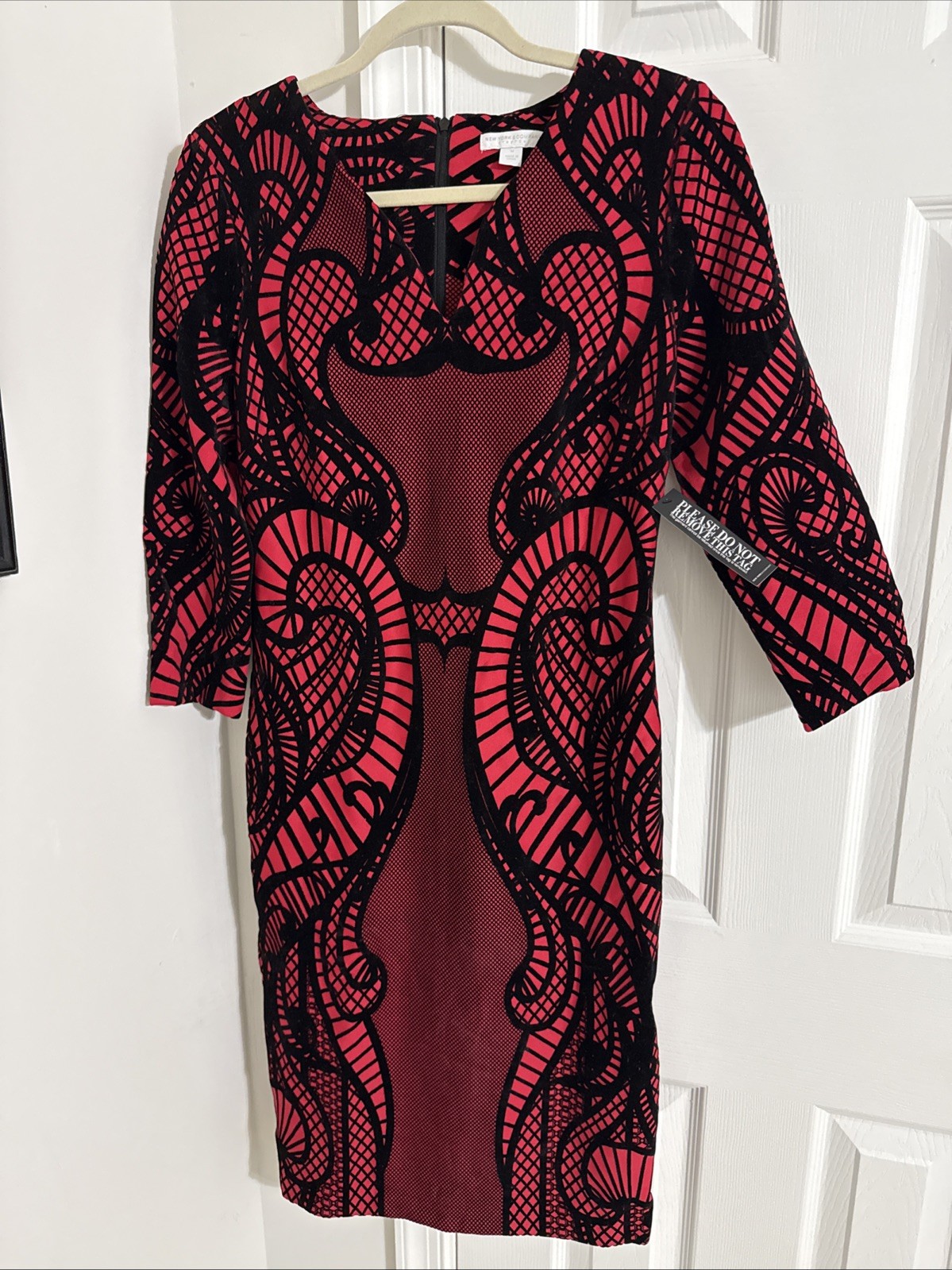 New York & Company Women’s Red Dress Size Medium Long Sleeve V Neck Knee Length
