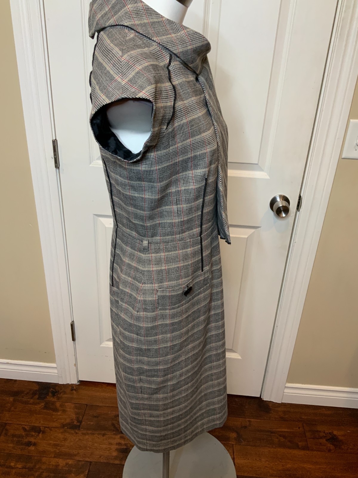 Purification Garcia Gray Houndstooth Check Bow Neck Shift Dress, Size 8 | 40