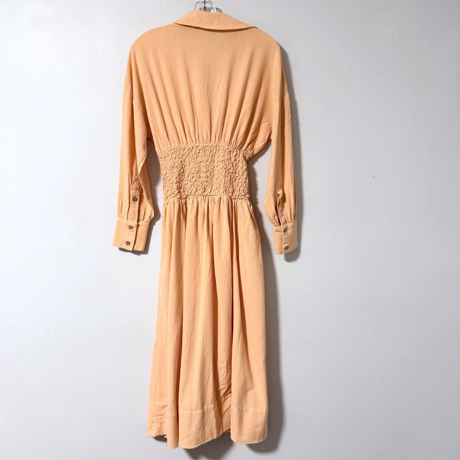 Free People Endless Summer Monika Peach Ruched Shirt Dress Smocked Waist XS Midi