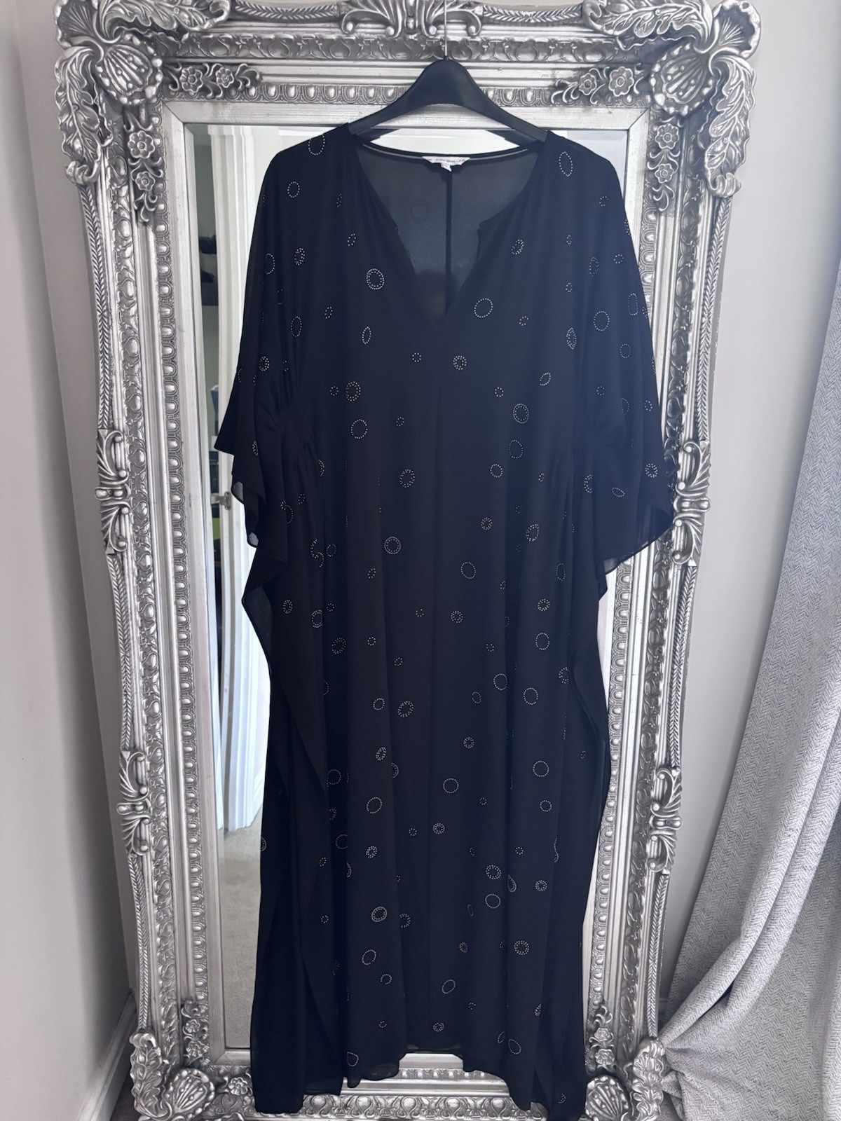 & Other Stories Women’s Black Embellished Beaded Maxi Kaftan Summer Beach Medium