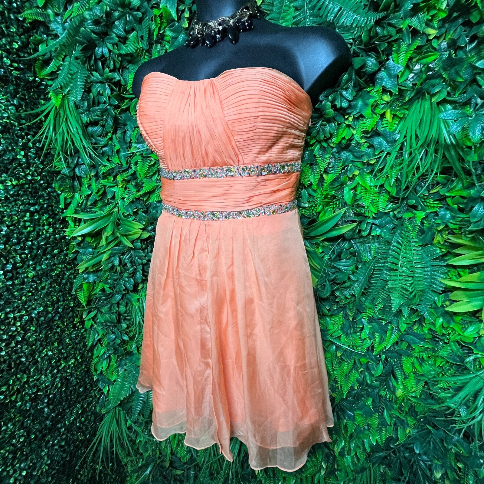 MAY QUEEN Dress 10 Peach Orange Short Formal Beaded Pleated Strapless 1067