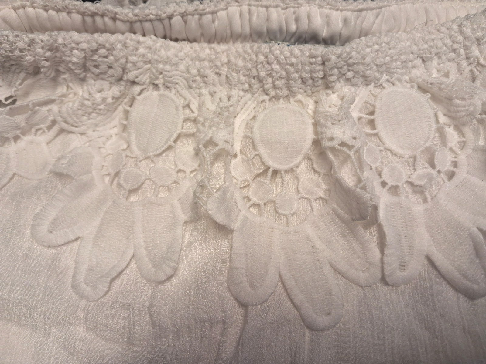J GEE Lace Bodice ROMPER Soft White Special Occasion Romantic Sz M