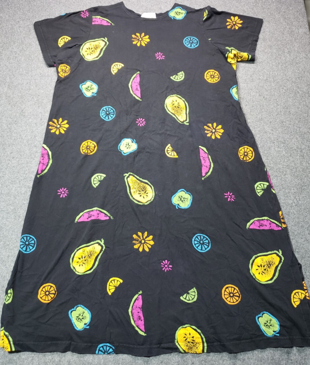 Sport Savvy women size 2x short sleeve long black w/ fruit beach dress muumuu