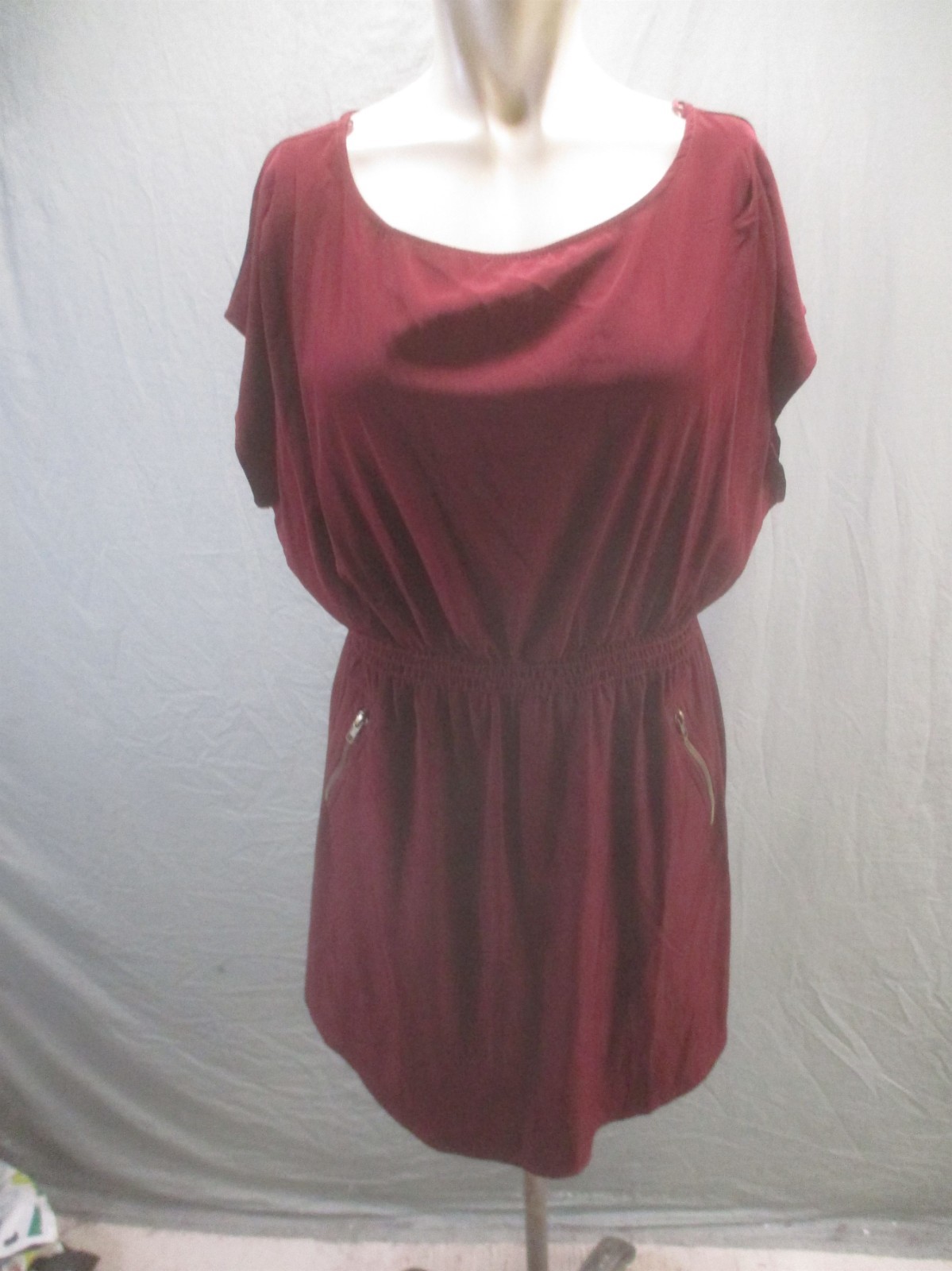 NWT One Clothing Size L Womens Bordo Sleeveless Zips Pockets Casual Dress 315