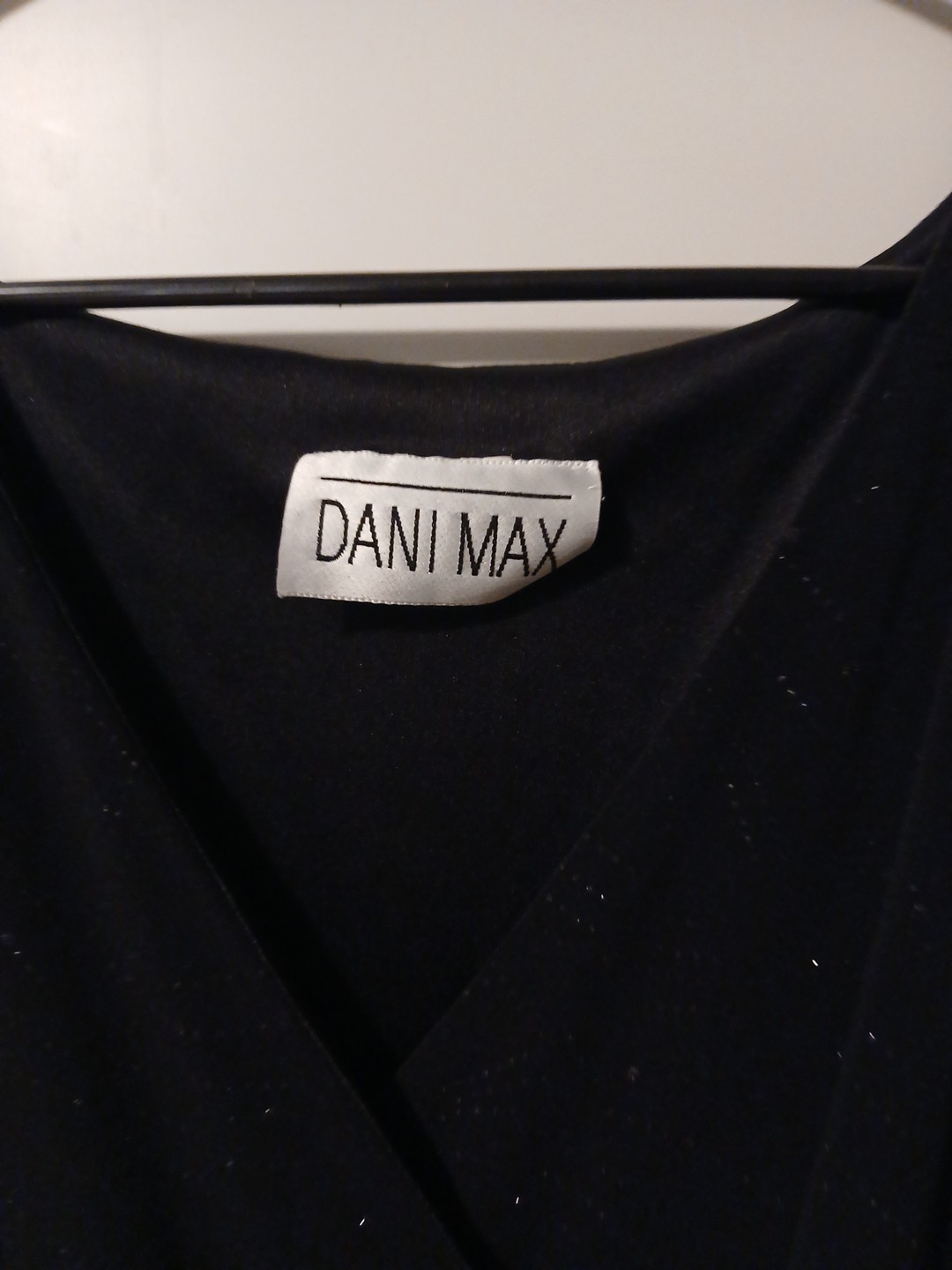 dani max dress xl