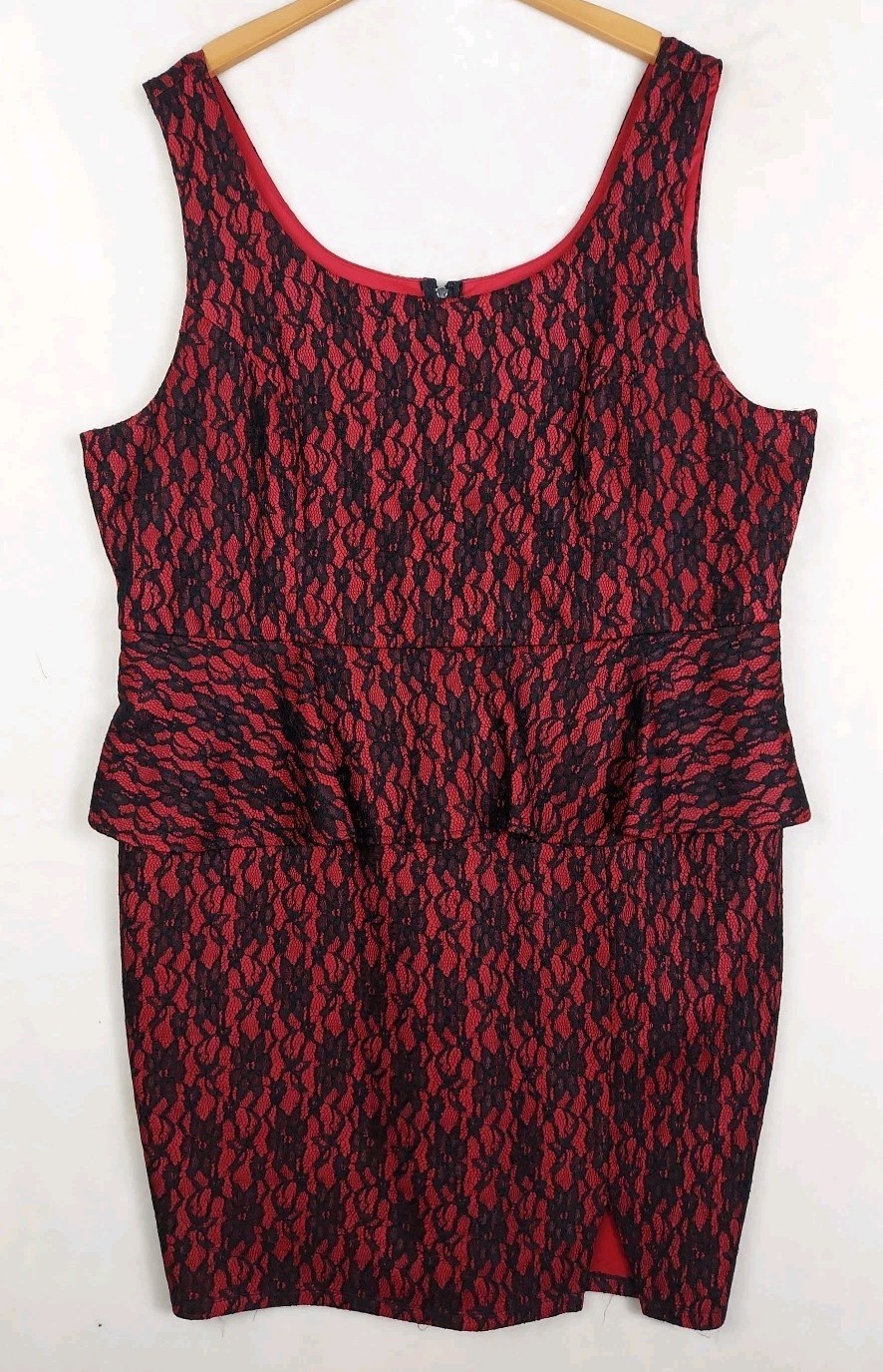 Torrid/Rebel Wilson Peplum Dress Womens 20 Lace Whimsigoth Feminine Cocktail