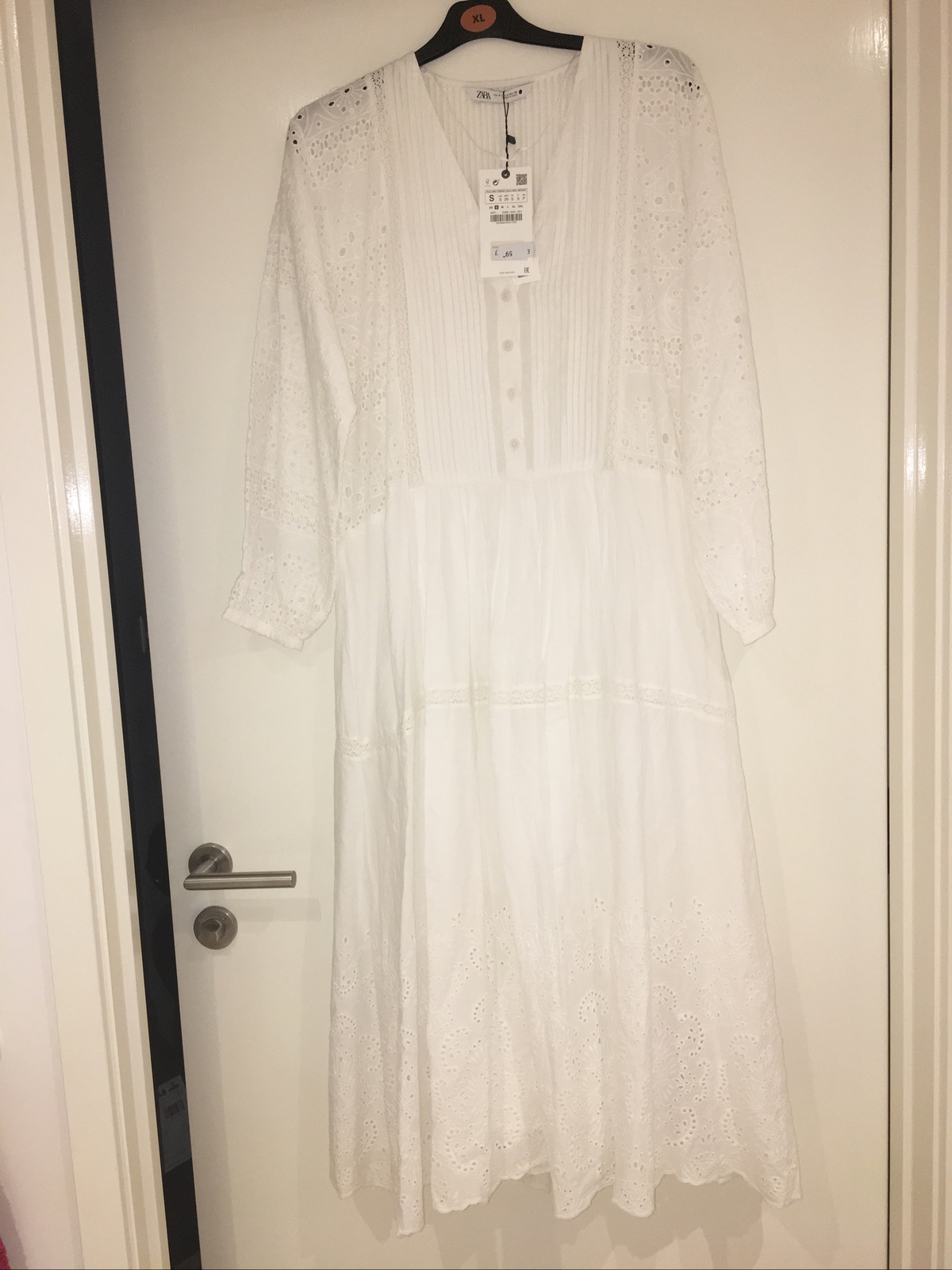 ZARA OYSTER WHITE MIDI EMBROIDERED DRESS V NECK With Long Sleeves Size S BNWT