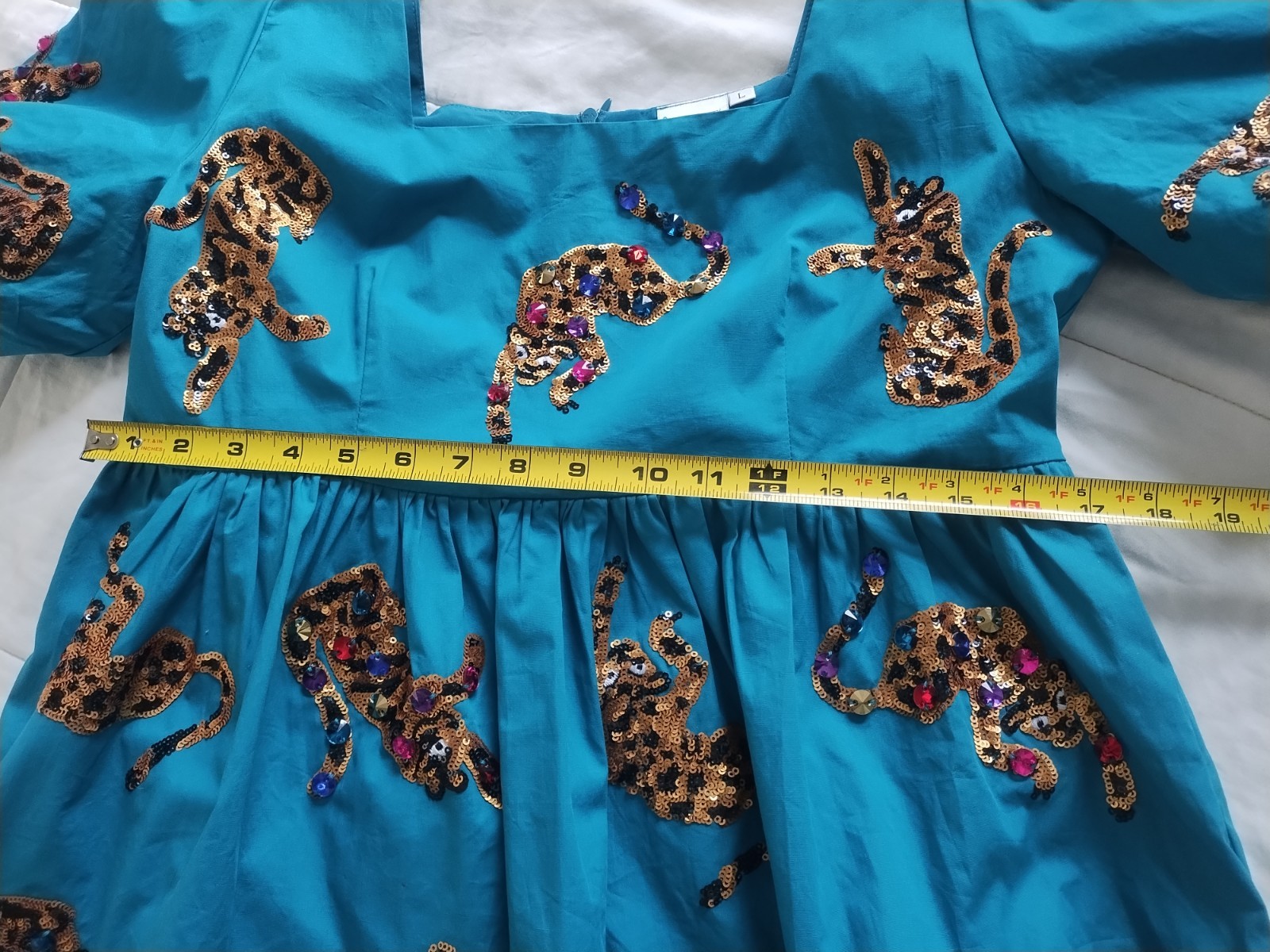 QUEEN OF SPARKLES ✨ Large Lined Cotton Teal Tiger Sequin Dress 🐅 (pockets!)