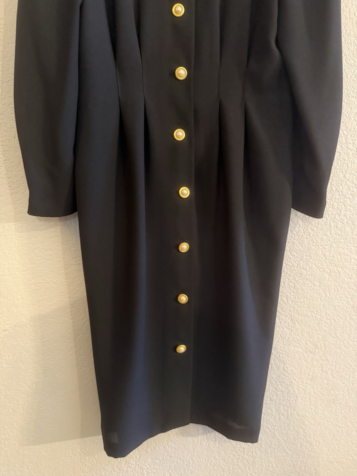MS Chaus Pearl Button Front Sheath Career Midi Dress Long Sleeves Sz 10 Black