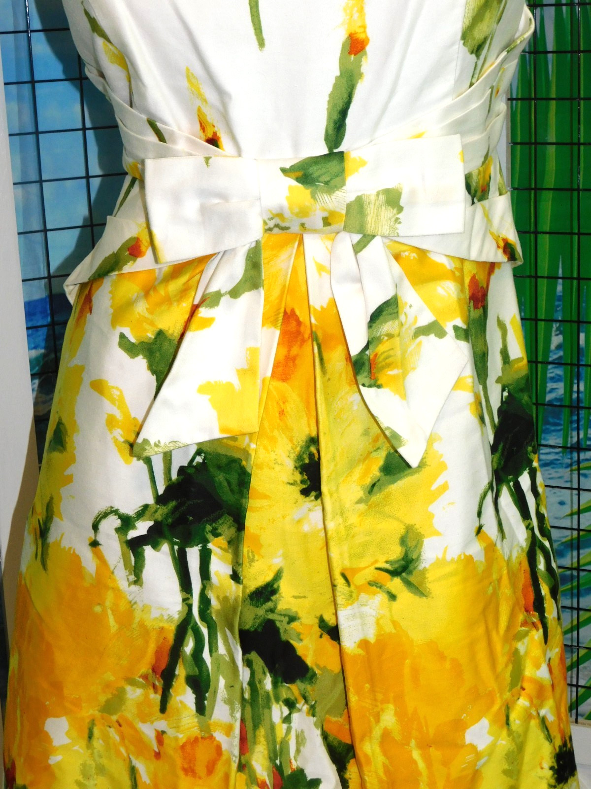 10P Sleeveles wide scoop neckline Floral Lined New Direction Dress Cotton Blend