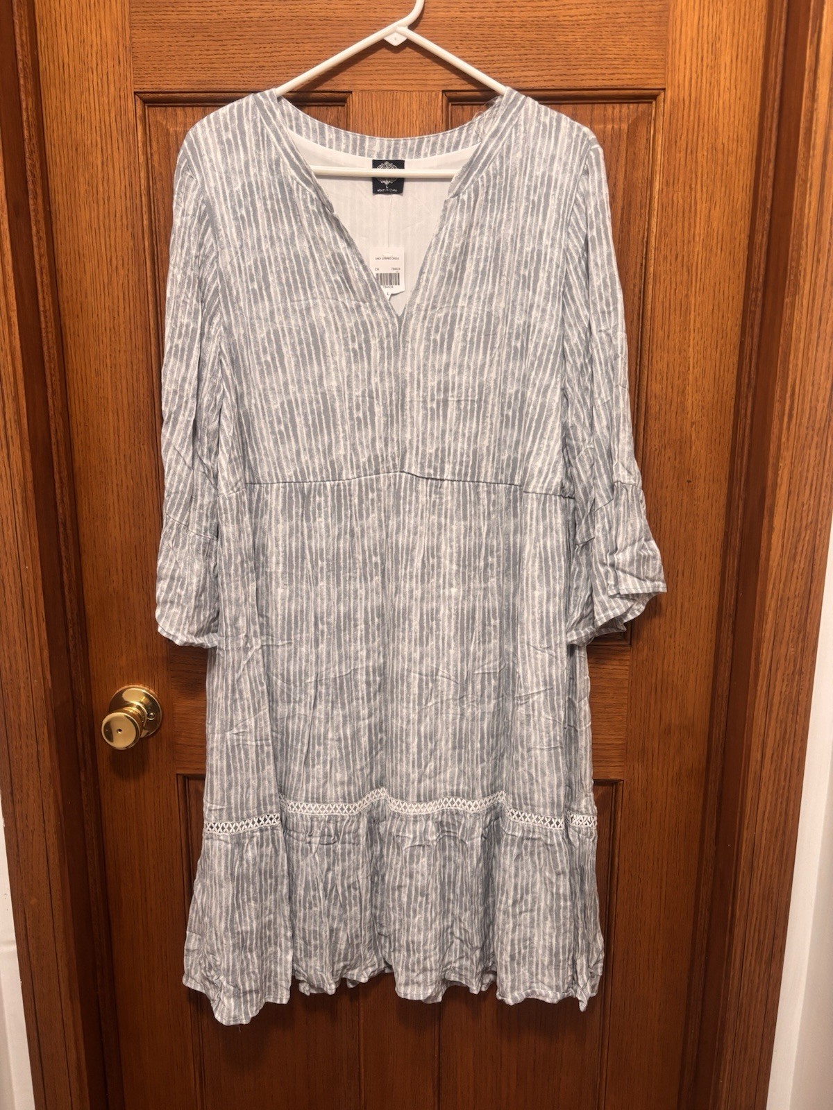 Calstyle Light Gray Striped V-Neck Lined Tunic Dress Sz L. NWT