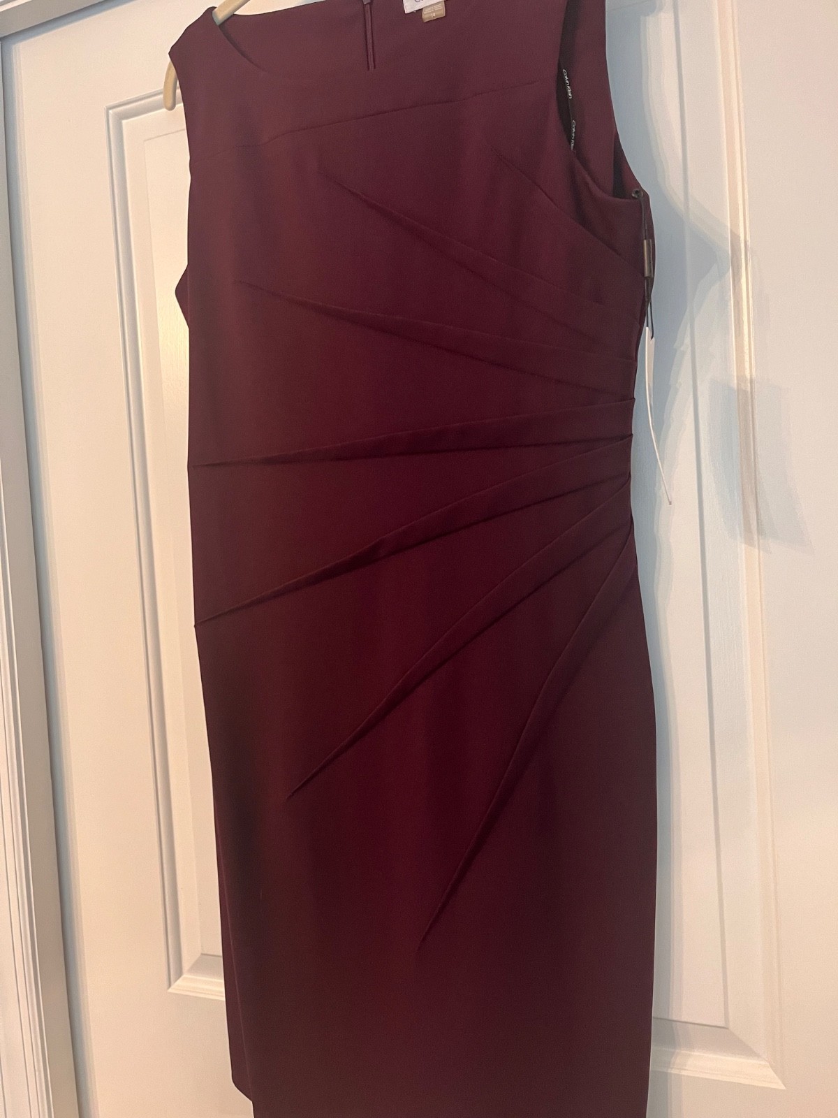 Calvin Klein Women’s Burgundy Dress Sleeveless Ruched Waist Amaranth Size 4