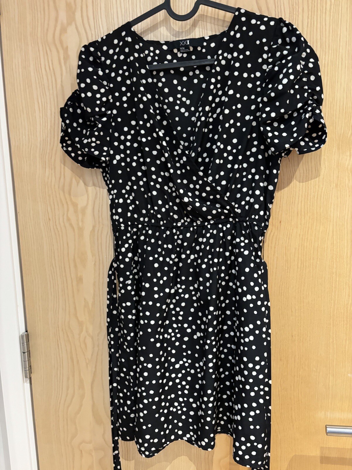 Forever21 Black& white Polka Dot belted elasticised summer dress with pockets