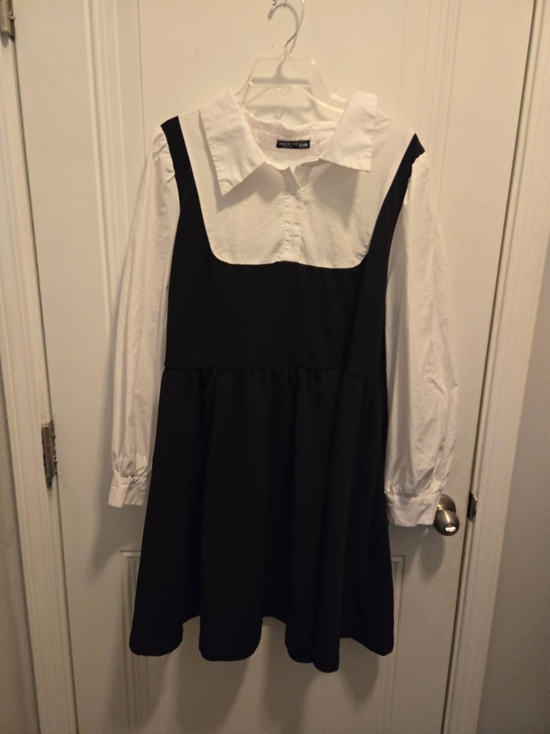 Women’s Shein Fit – Dress – Size 24/26 – Black with Built In Blouse White