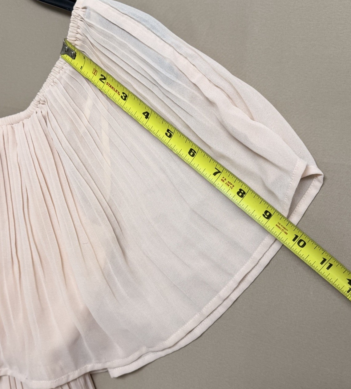She+Sky Off The Shoulder Layered Midi Dress Pleated Tiered Ruffle Size-S Beige