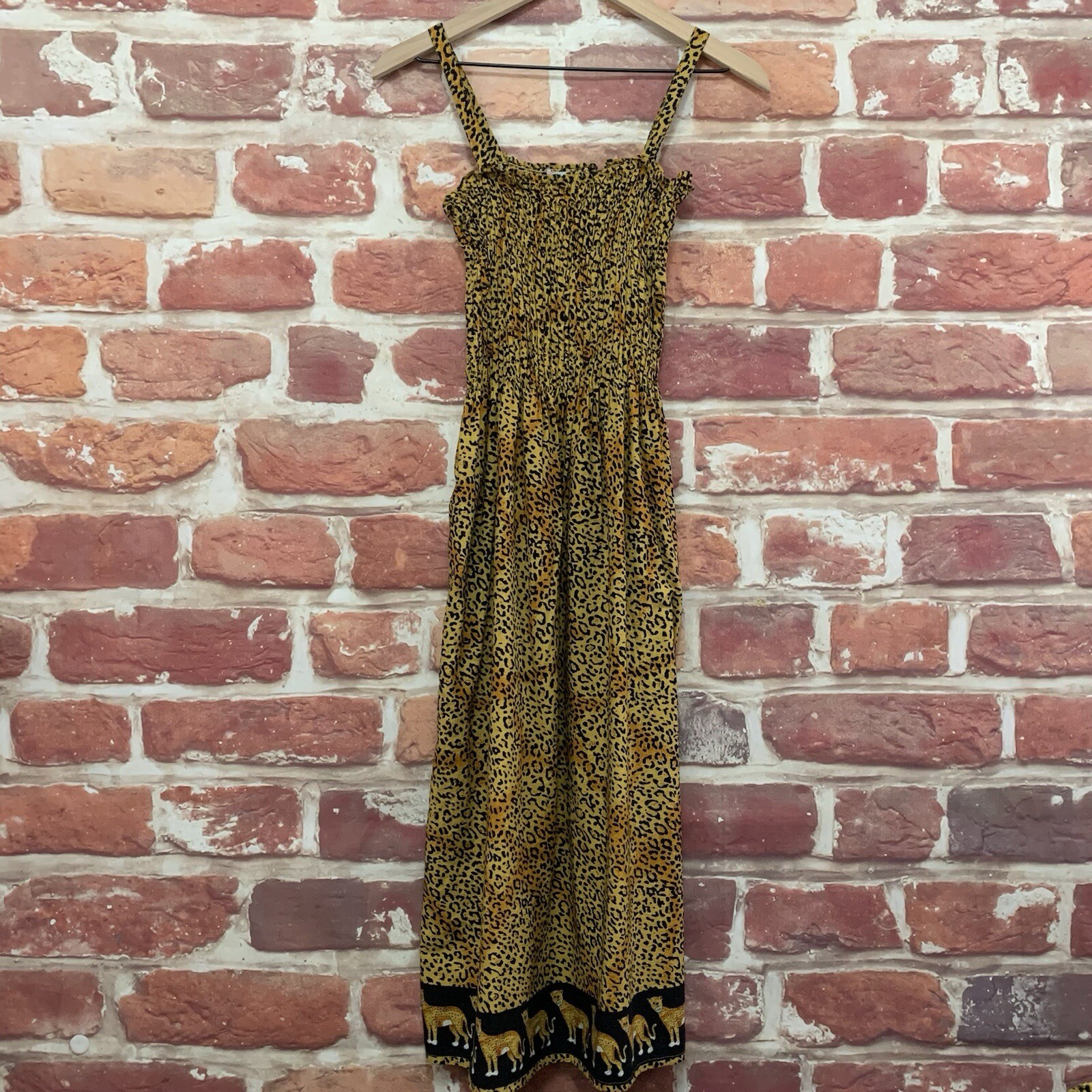 Just Love Dress Womens Medium Tan Black Cheetah Safari Animal Print Smocked Midi