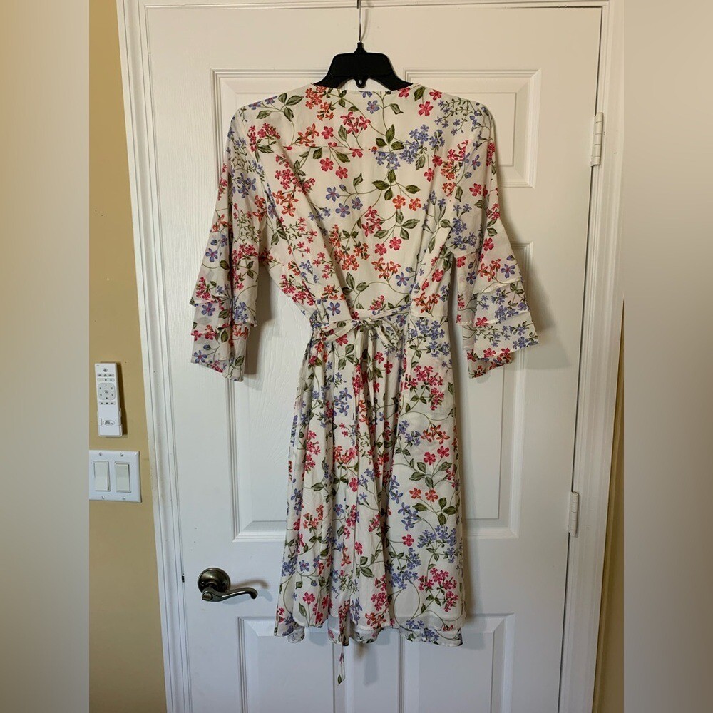 Calvin Klein Floral V-Neck Bell Sleeve Midi Dress Size 14 Flowy Chic Cottagecore