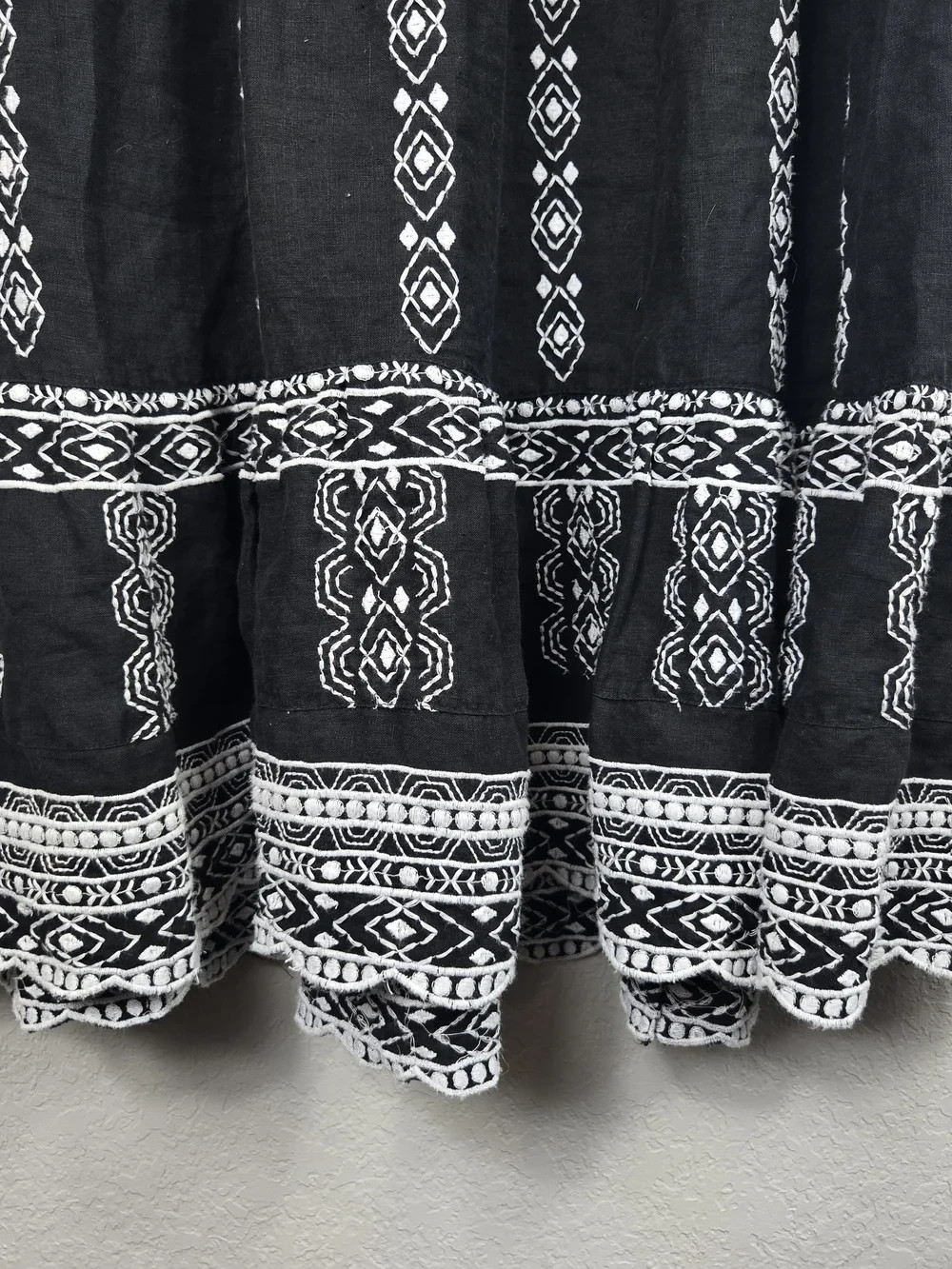John Mark 100% Linen Black White Embroidered Tassel Tiered Dress Small