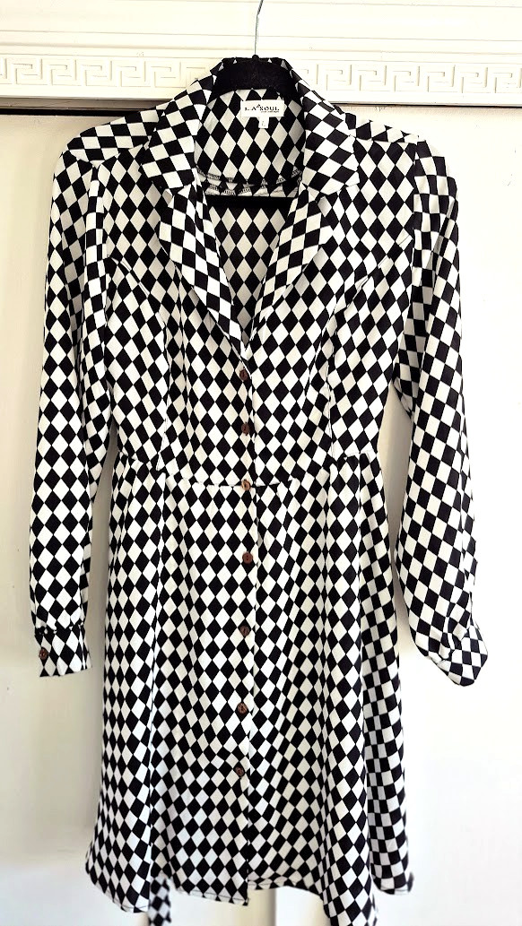 LA Soul Shirt Dress Size M – Tie at Waist – Checkerboard Print Midi Below Knee