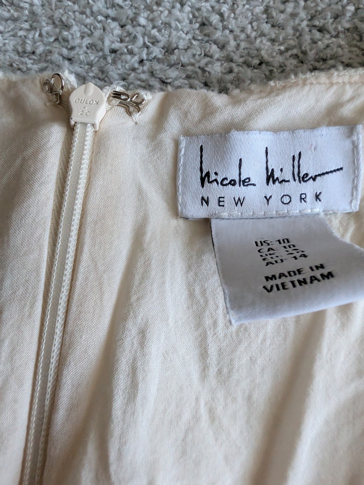 🌼B2G1🌼 Nicole Miller Ivory Textured Boucle Sheath Size 10