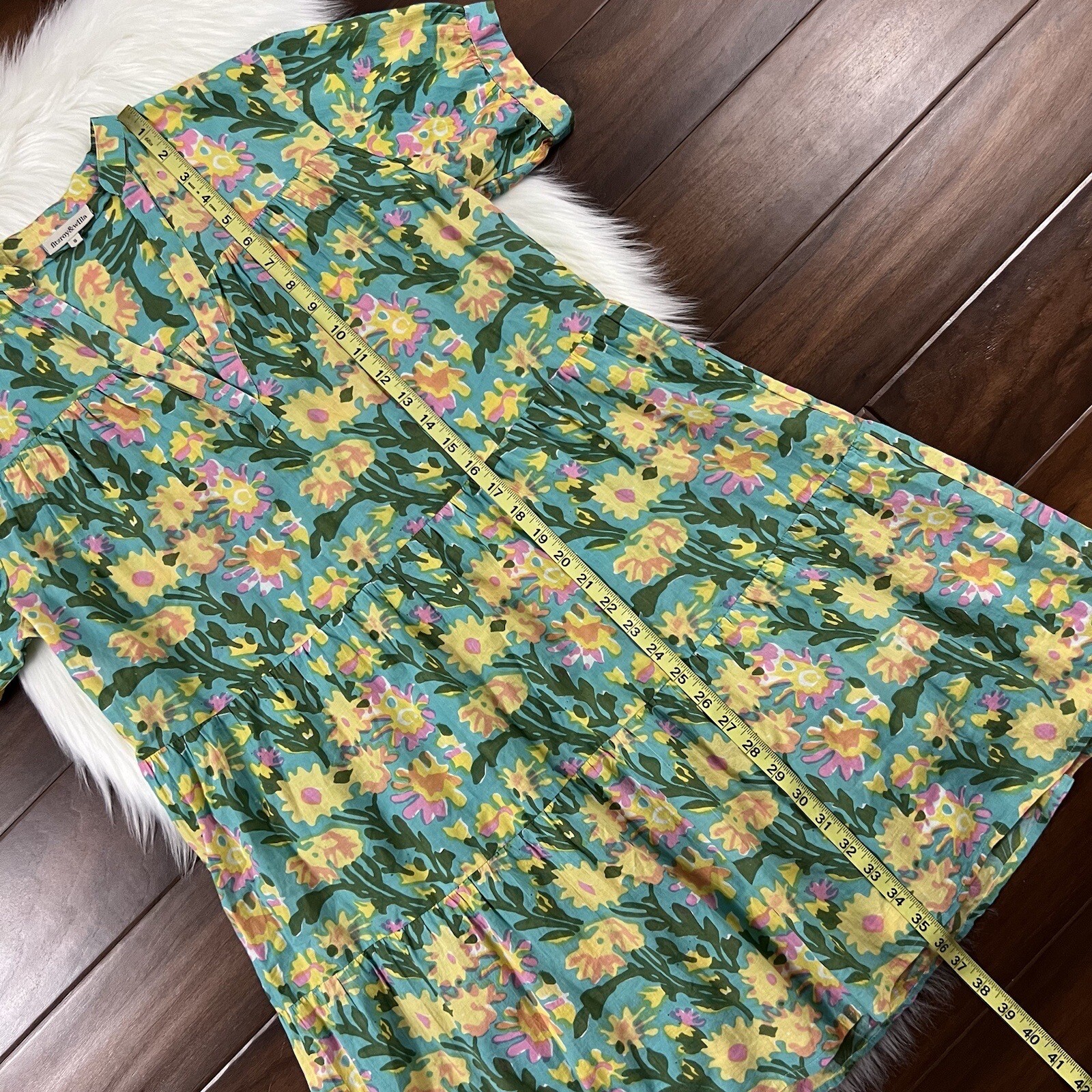 Fitzroy & Willa Size Small Floral Short Sleeve Cotton Dress