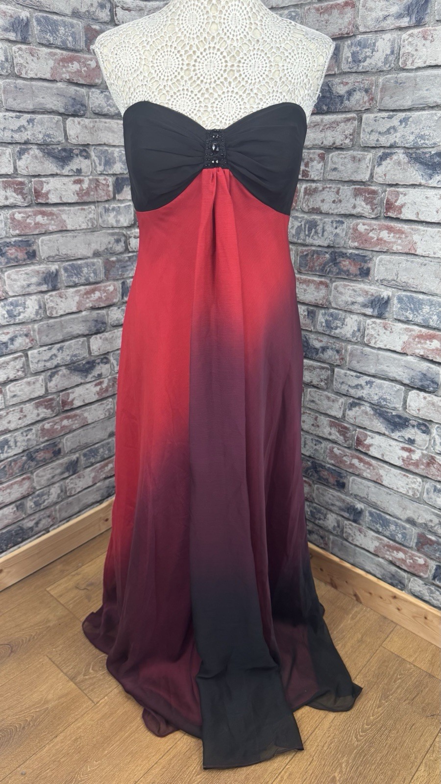 Debut Women’s Black Red Ombré Chiffon Long Gown Dress Size UK 12
