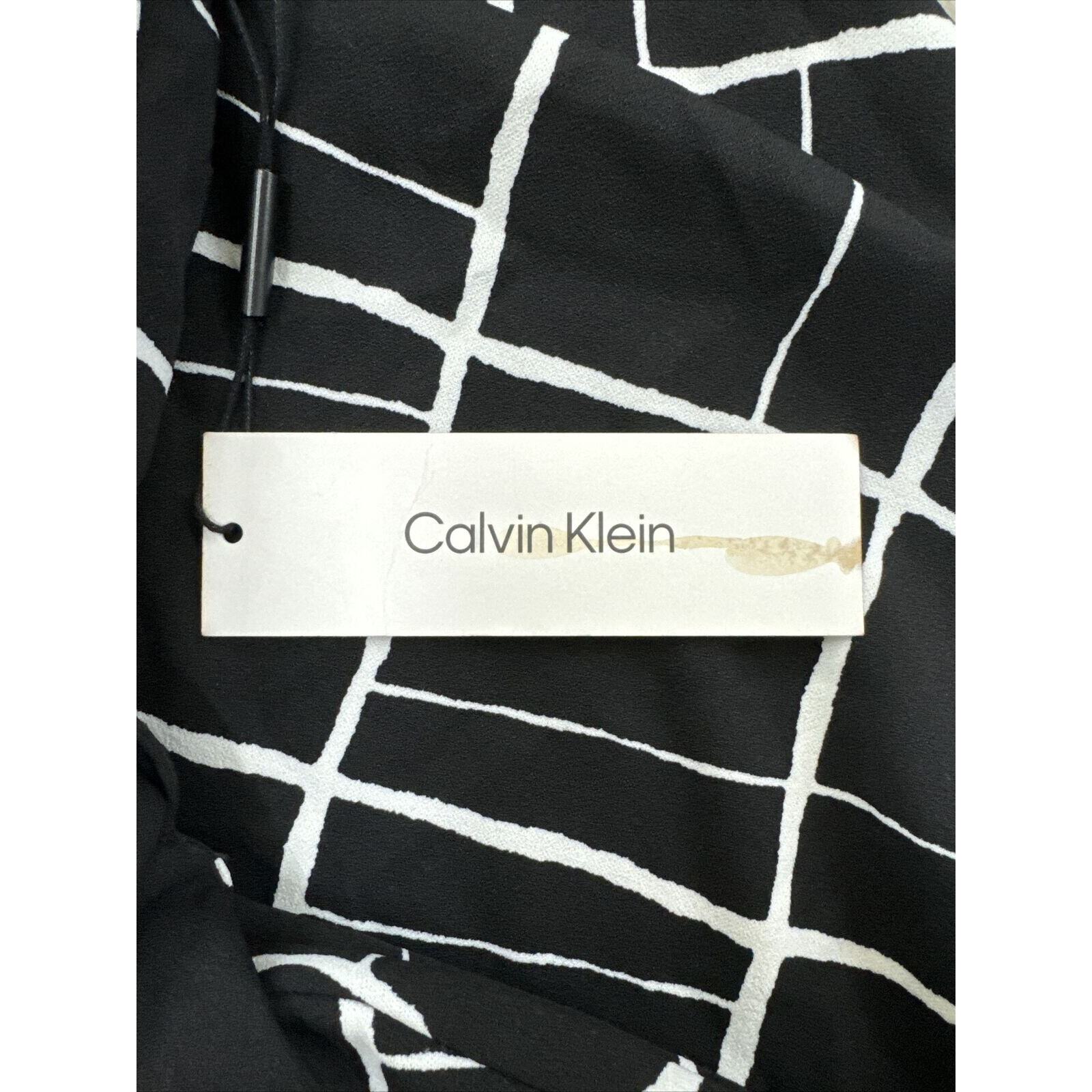 NWT Sz 4 Calvin Klein Black And White A Line Belted Dress. Ruched Keyhole Neck