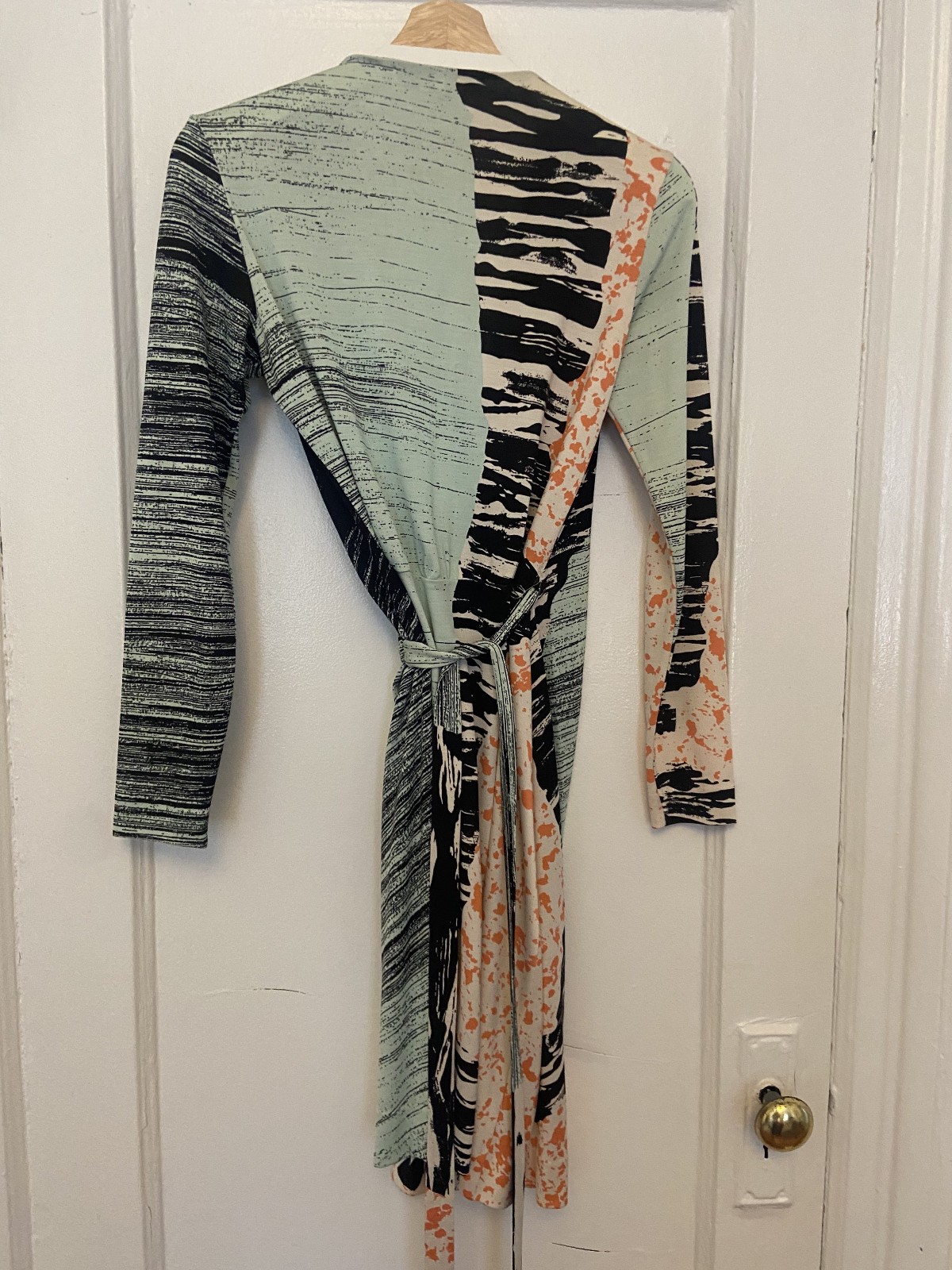 Diane von Furstenberg DVF Valencia 100% Silk Jersey Wrap Dress Rockscape Size 6