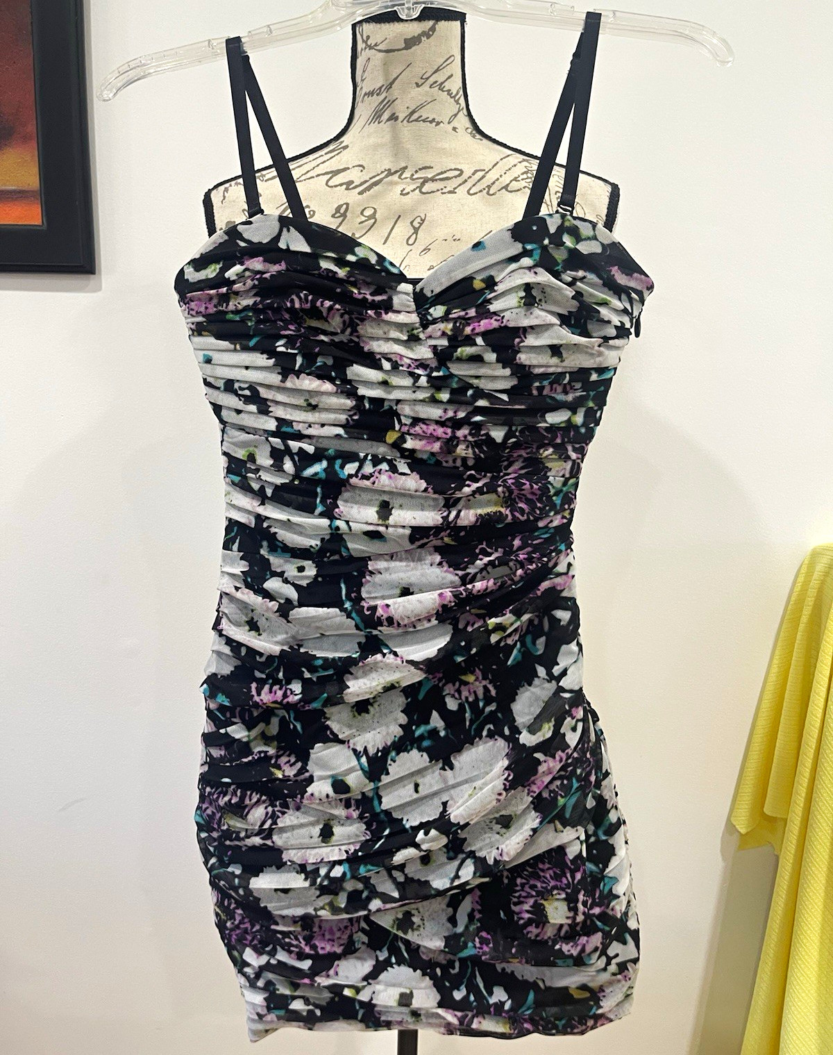 BCBGMAXAZRIA Floral Ruched Mesh Bodycon Mini Dress Spaghetti Strap Sz 02