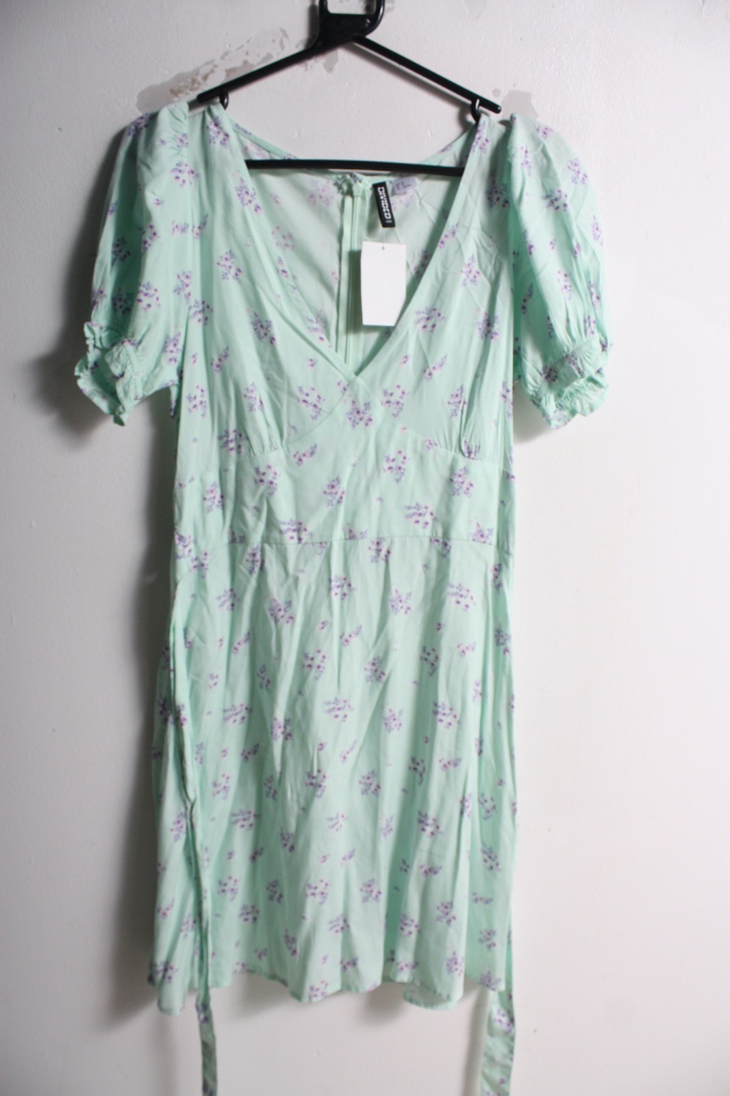 H&M Womens Ditsy Tie Back Light Dress – Size 10 NEW (g24)