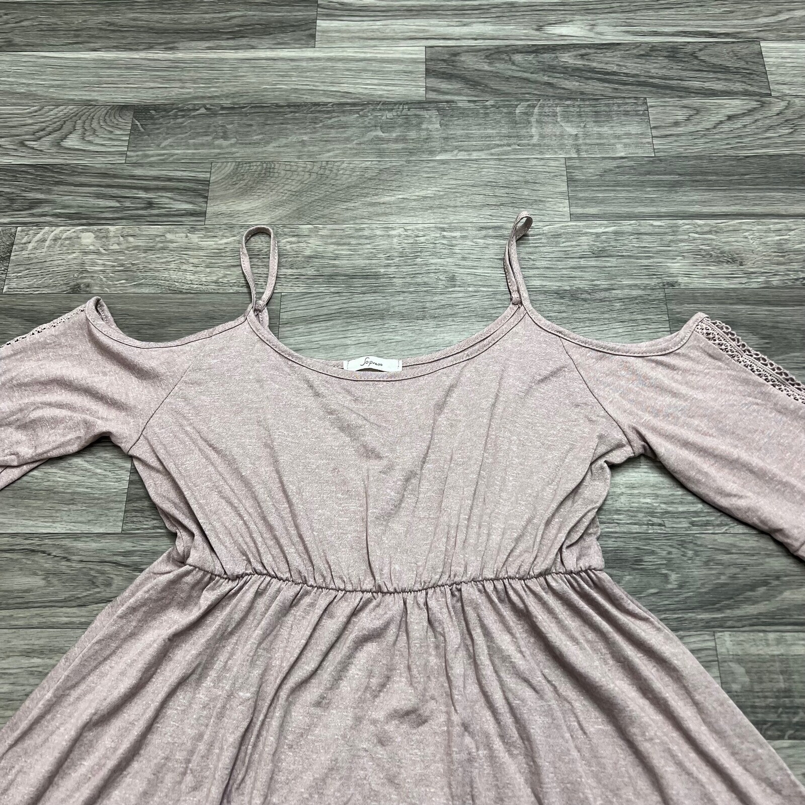 SOPRANO Round Neck Cold Shoulder Sleeve Pink Shirt Dress Women’s Size Medium