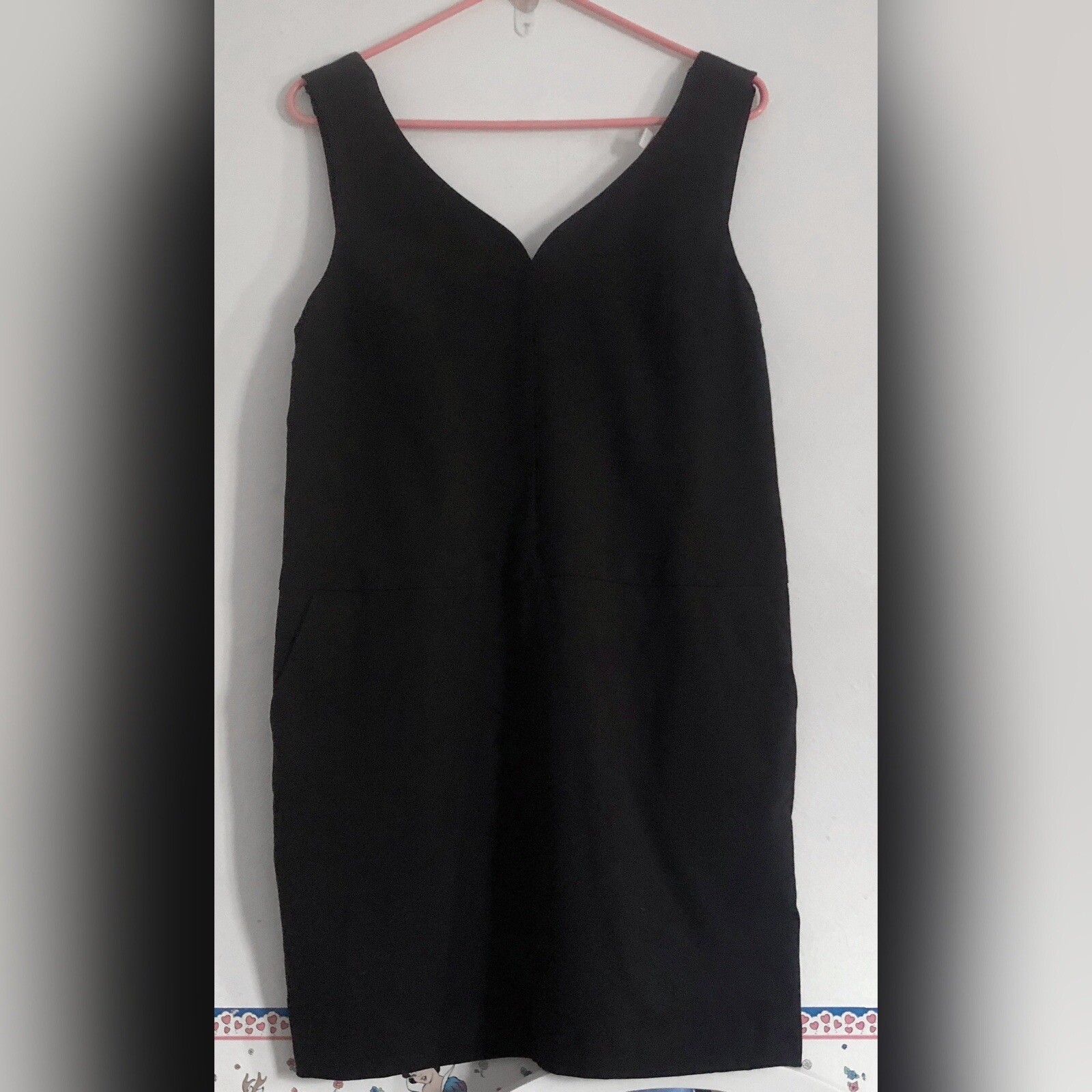 See U Soon Black Pleated Strap Back Cutout Sleeveless Shift Dress Size Small
