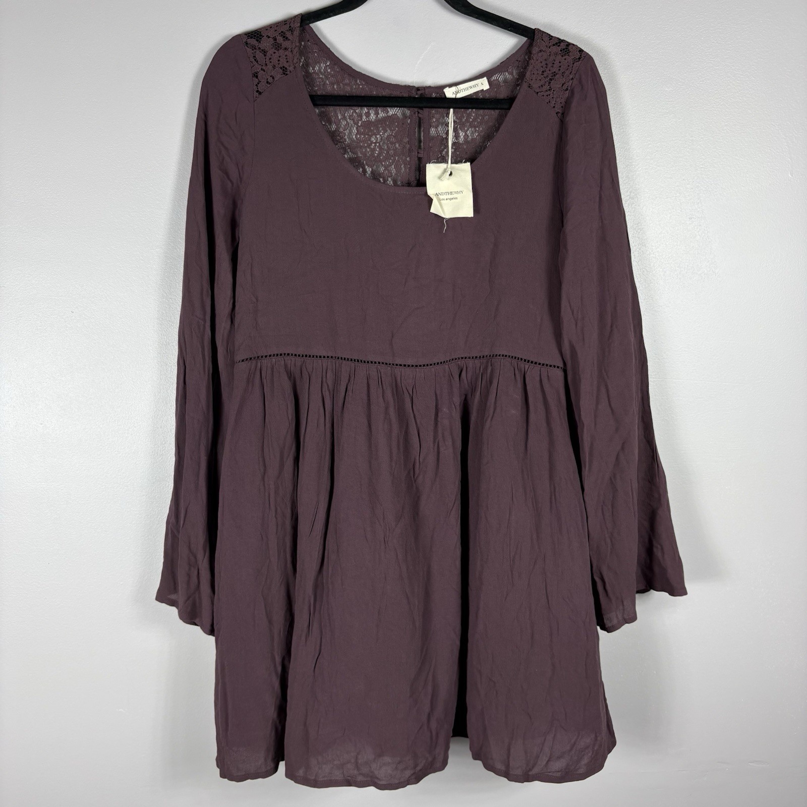 Andthewhy Women’s Largre Purple Plump Buttoned Lace Back Long Sleeve Dress NWT