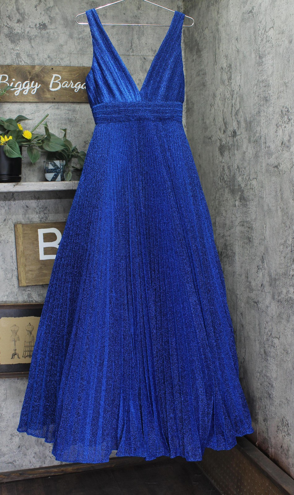 Ieena by Mac Duggal Waistband Pleated Sleeveless Dress Gown Royal Navy Blue 4