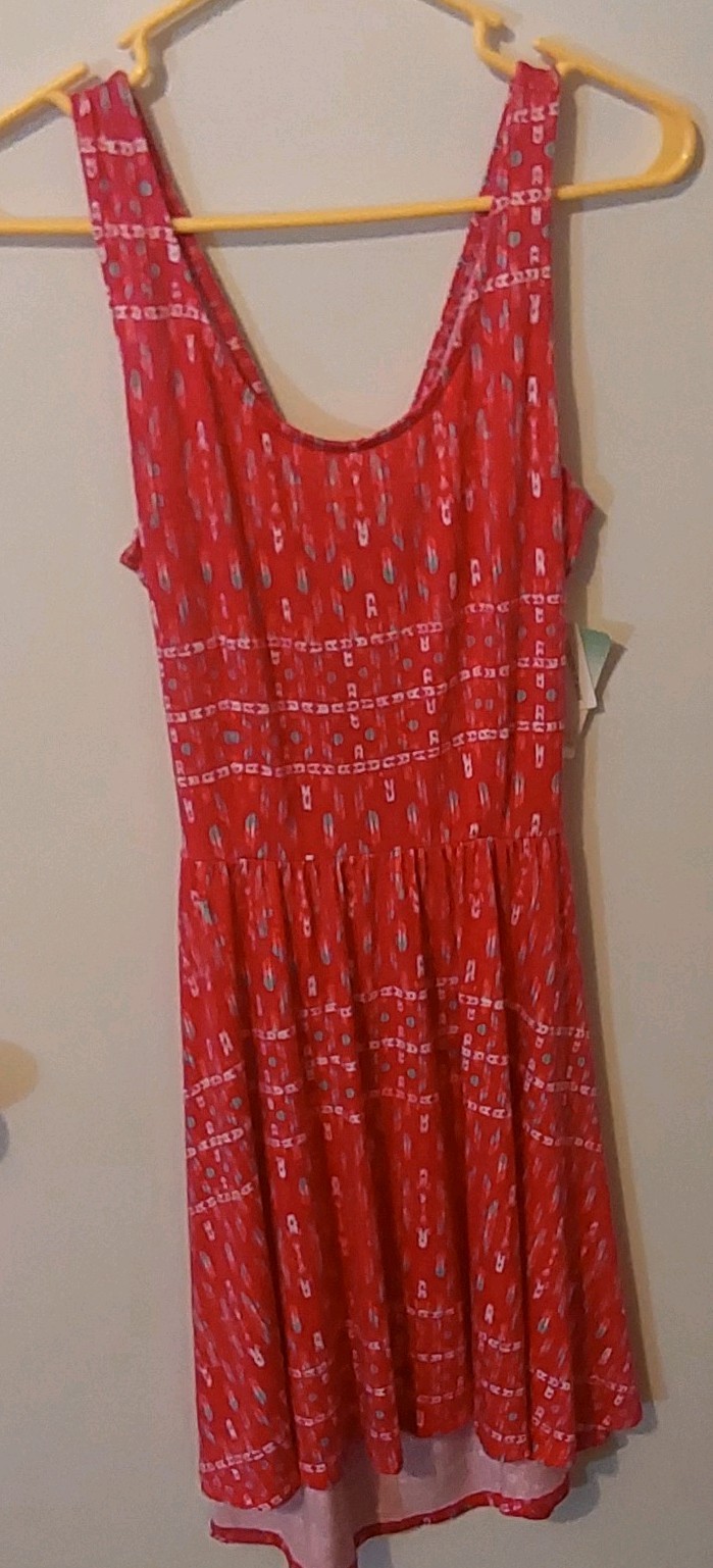 Sleeveless Summer Dress Throw Back Pink Size JR. Med. NWT. By Decree