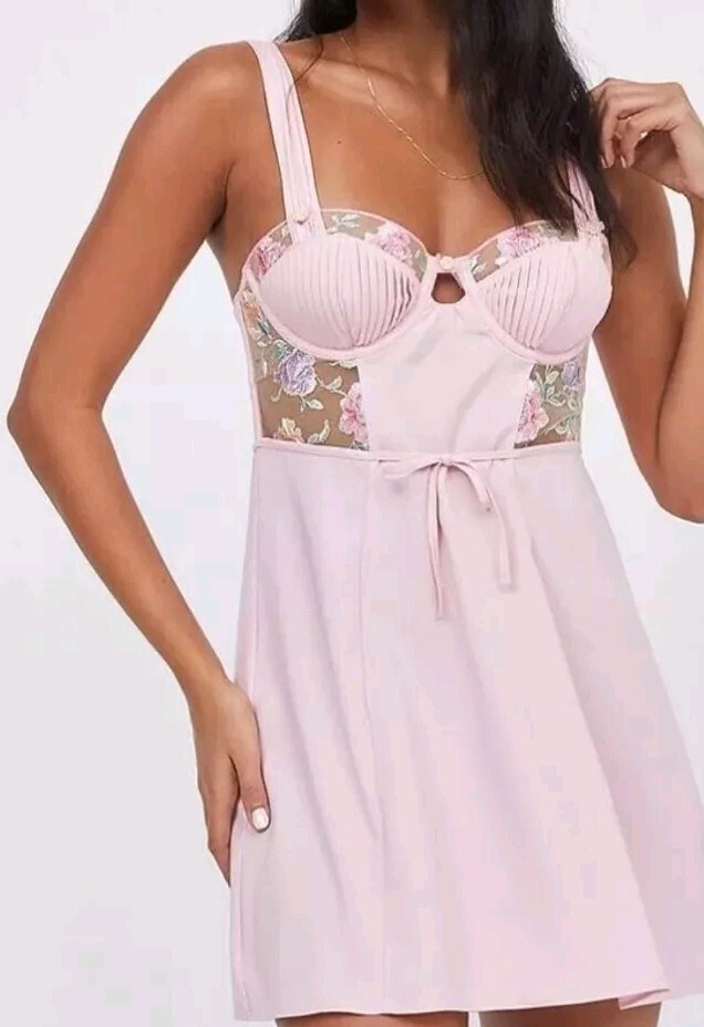 NEW! For Love & Lemons Pink Floral Embroidered Underwire Mini Cami Dress XS