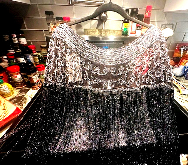 GORGEOUS BRAND NEW SEQUIN BLACK/SILVER COCKTAIL EVENING SEE-THRU FRINGE CAPE!!!