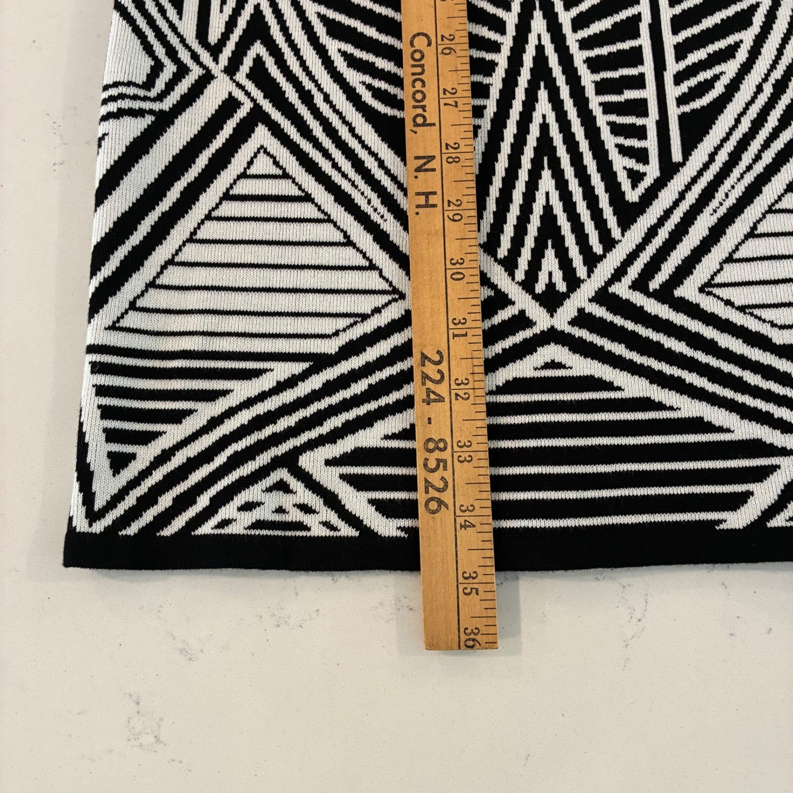 Forever 21 Bodycon Dress L Geometric Halter Tribal Aztec Clubwear Party Festival