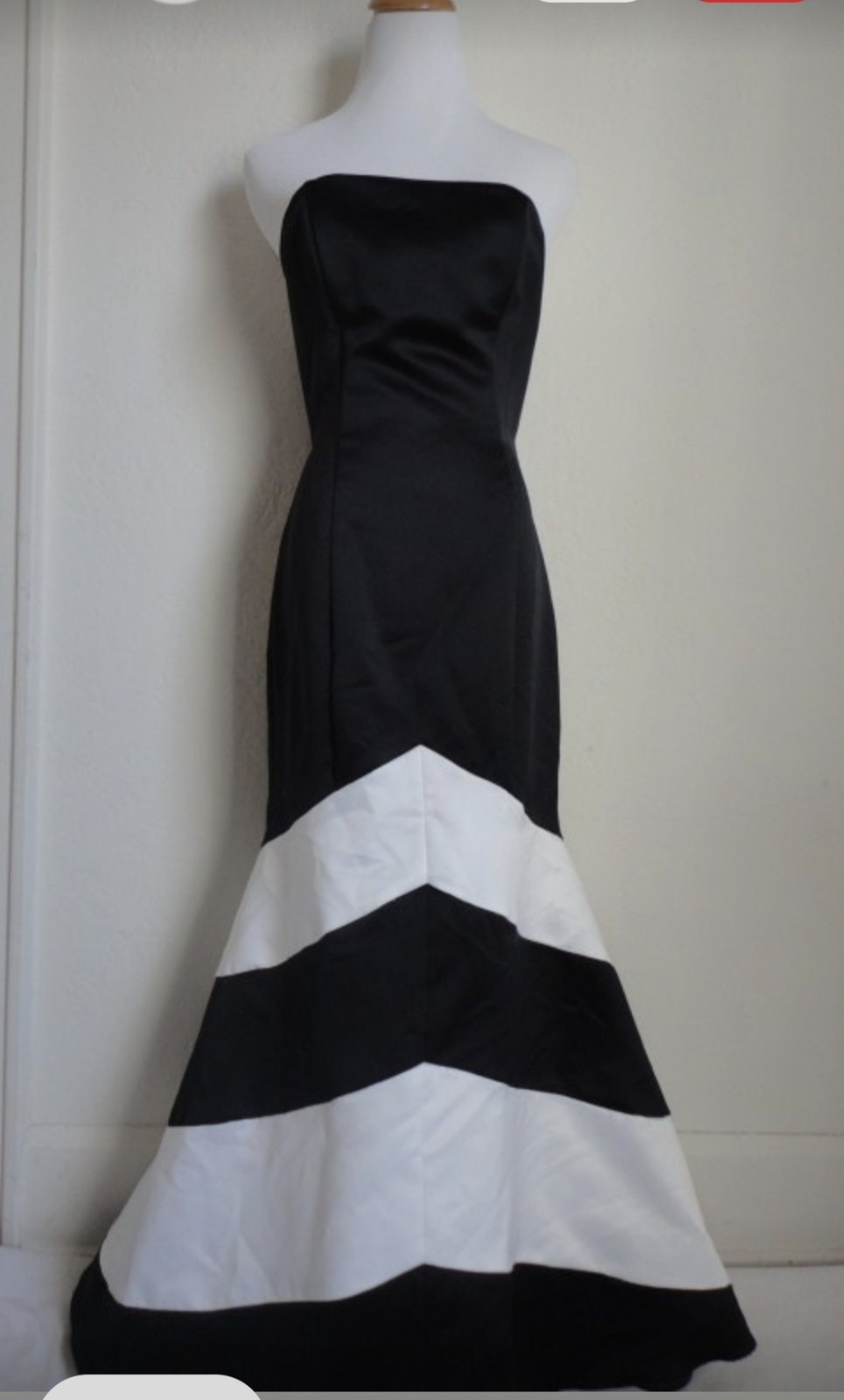 Jessica McClintock Size 1 Strapless Sweetheart Satin Striped Long Gown