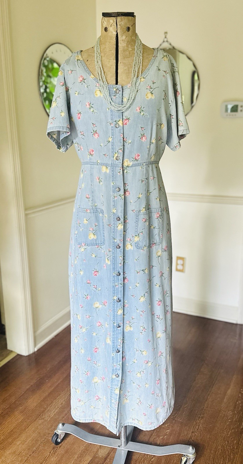 Vtg Emma James Liz Claiborne Denim Floral Dress Medium Button Front Pink Roses