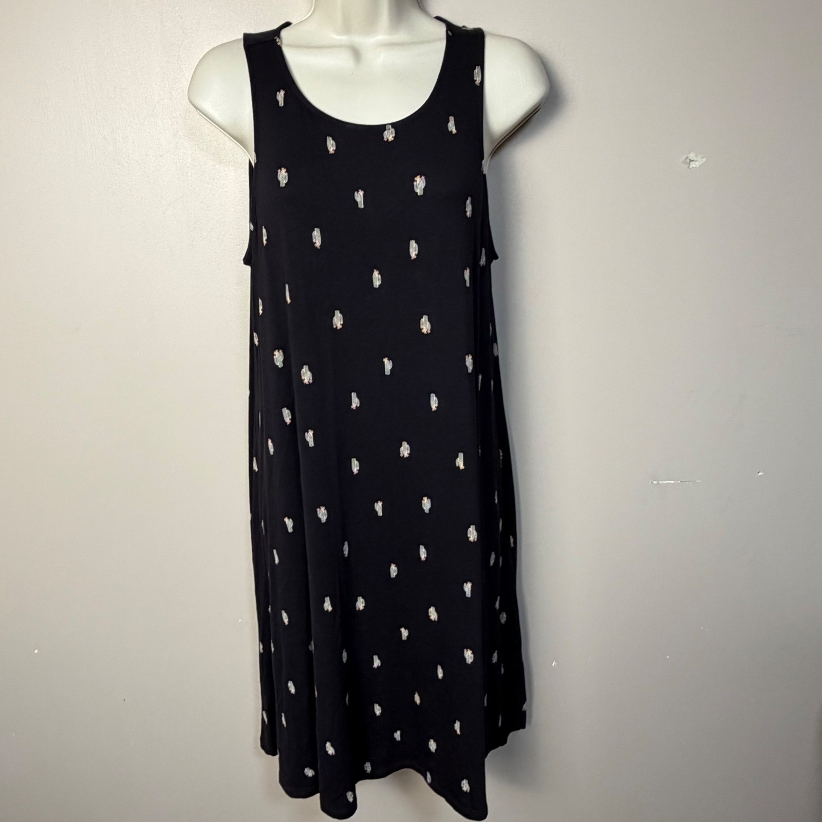 SONOMA Goods For Life Womens Medium Black Cactus Print Keyhole Back Shift Dress