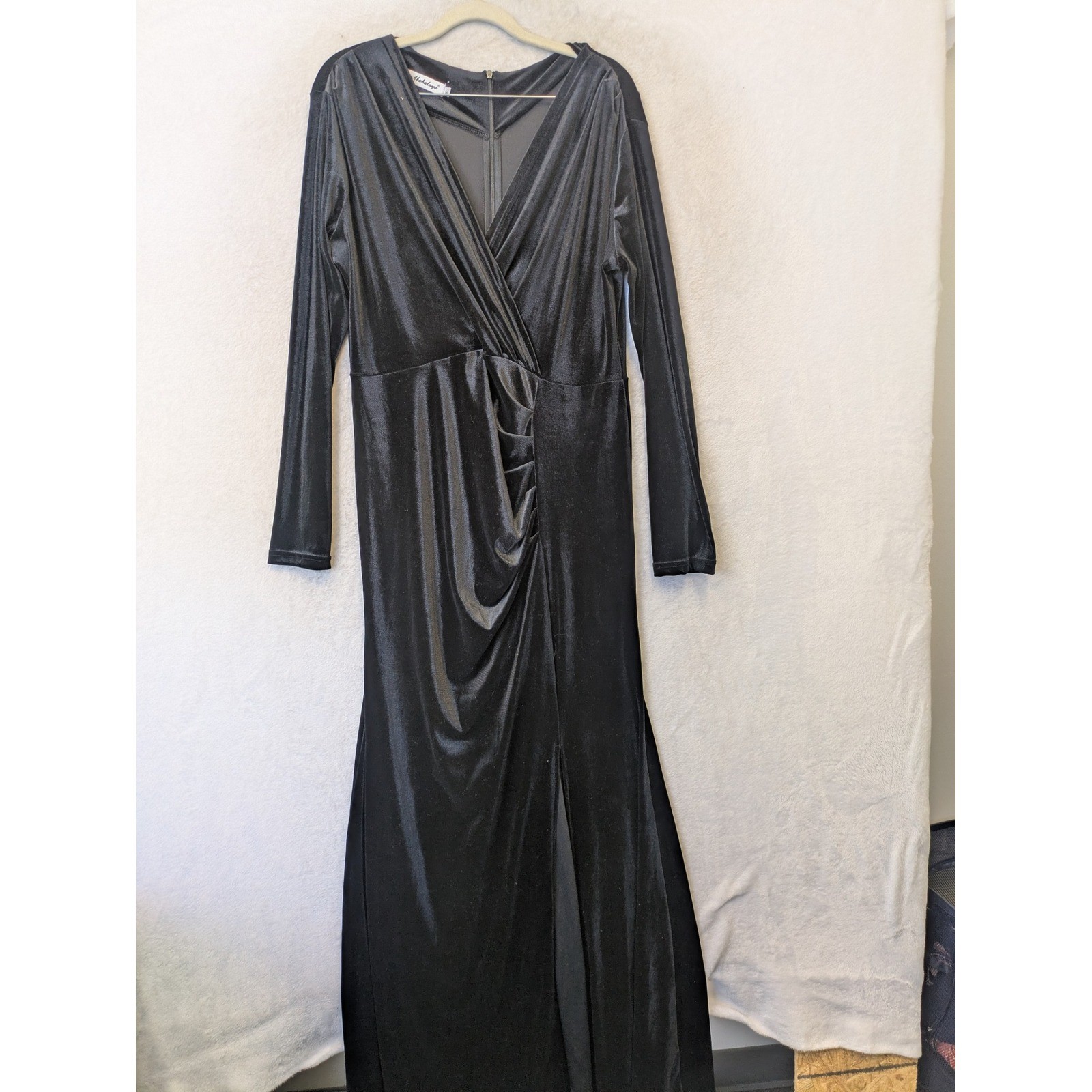 Ababalaya Maxi Dress Women’s XL Black Velvet V-Neck Long Sleeve Side Slit Ruched