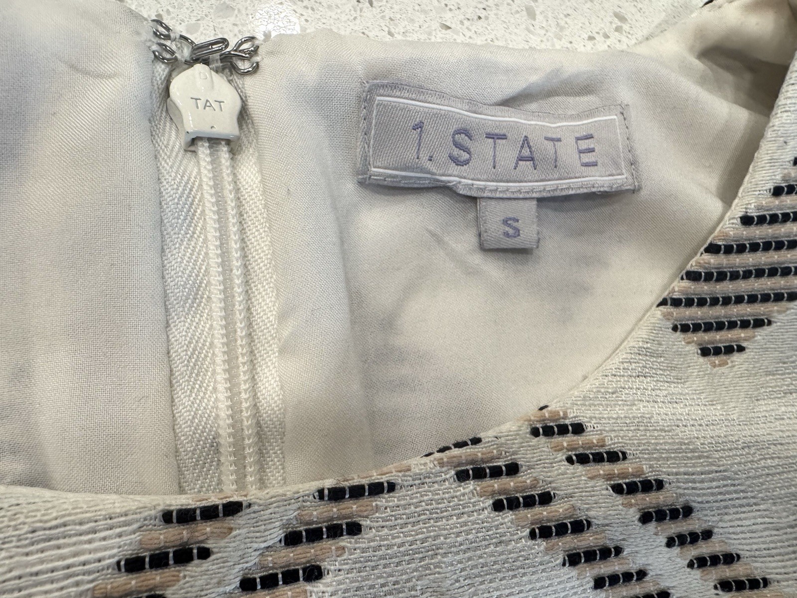 1.STATE Sheath Dress Sleeveless White Black Beige- Size S -Woven lined