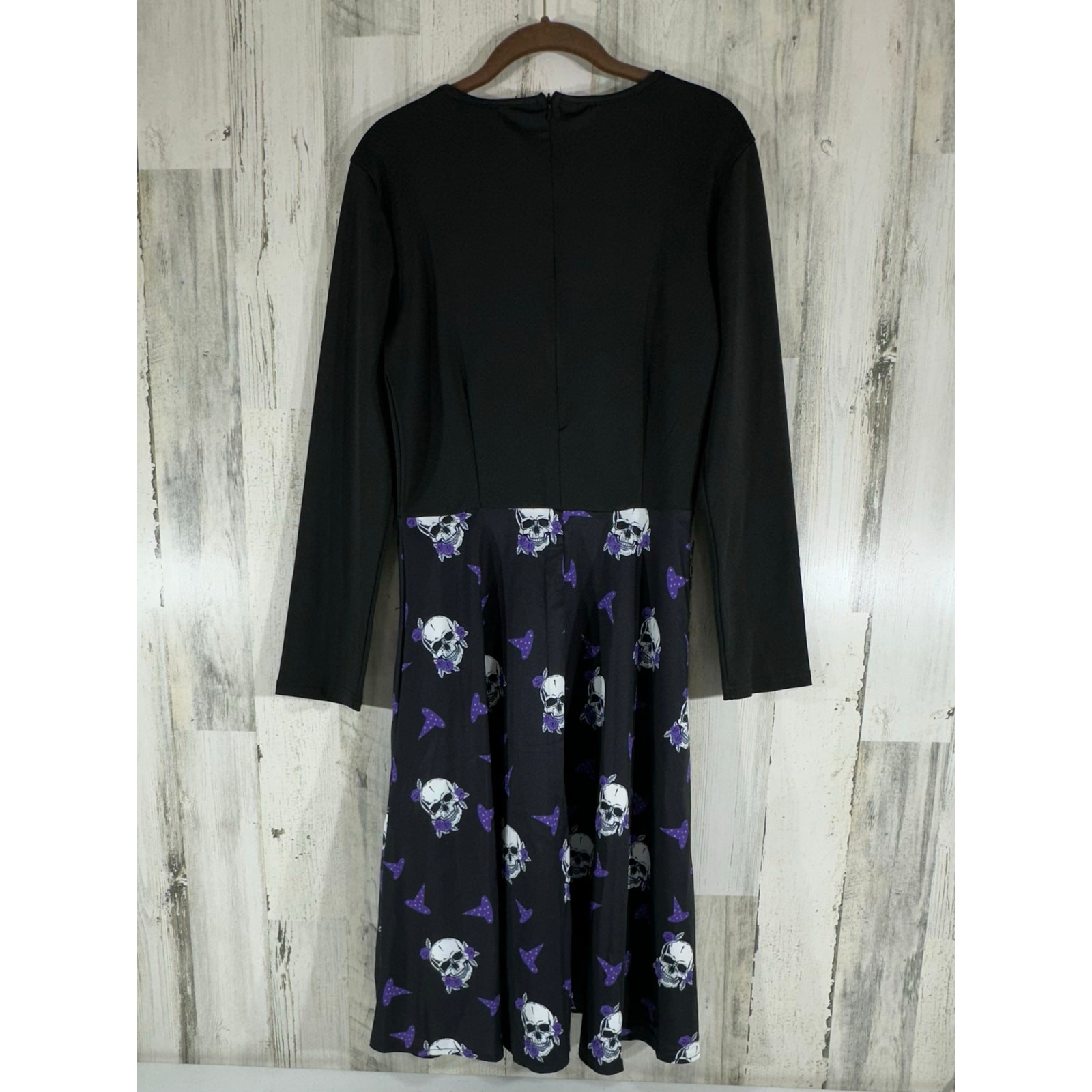 Halloween Dress Size Medium Witch Hat Skulls Fit & Flare Midi Stretchy