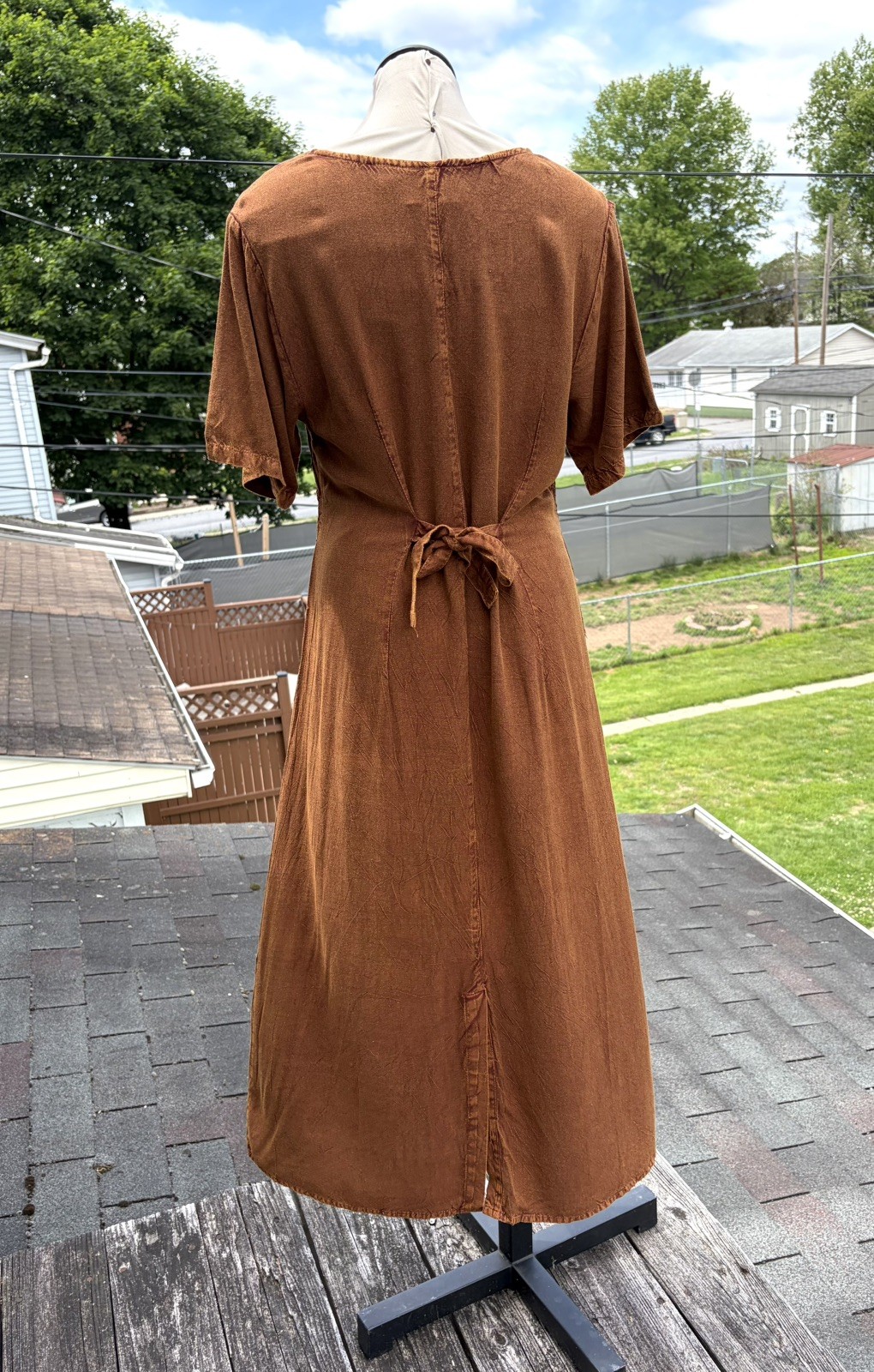 MPH Brown Crinkle Embroidered Beaded Boho Hippie Maxi Tie Back Festival Dress L