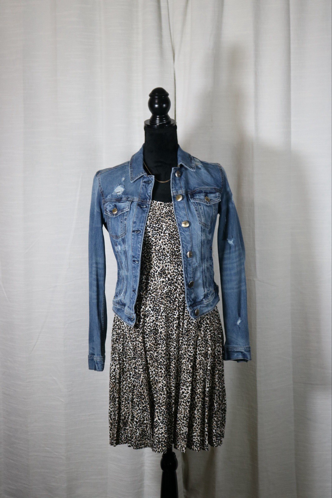 Old navy leopard dress with American eagle denim jacket (set)