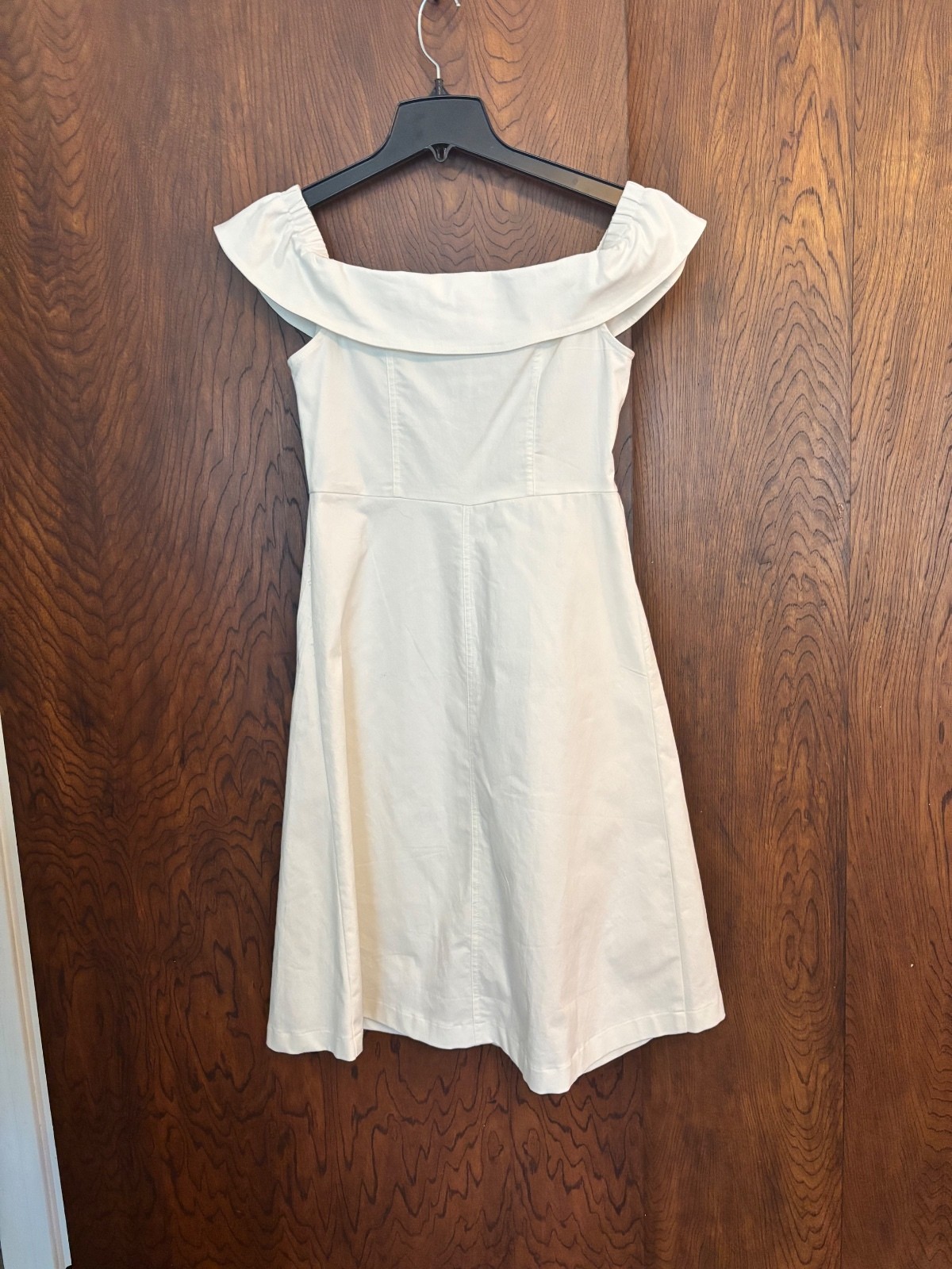 Jealous Tomato Off-Shoulder Button Front White Dress Medium