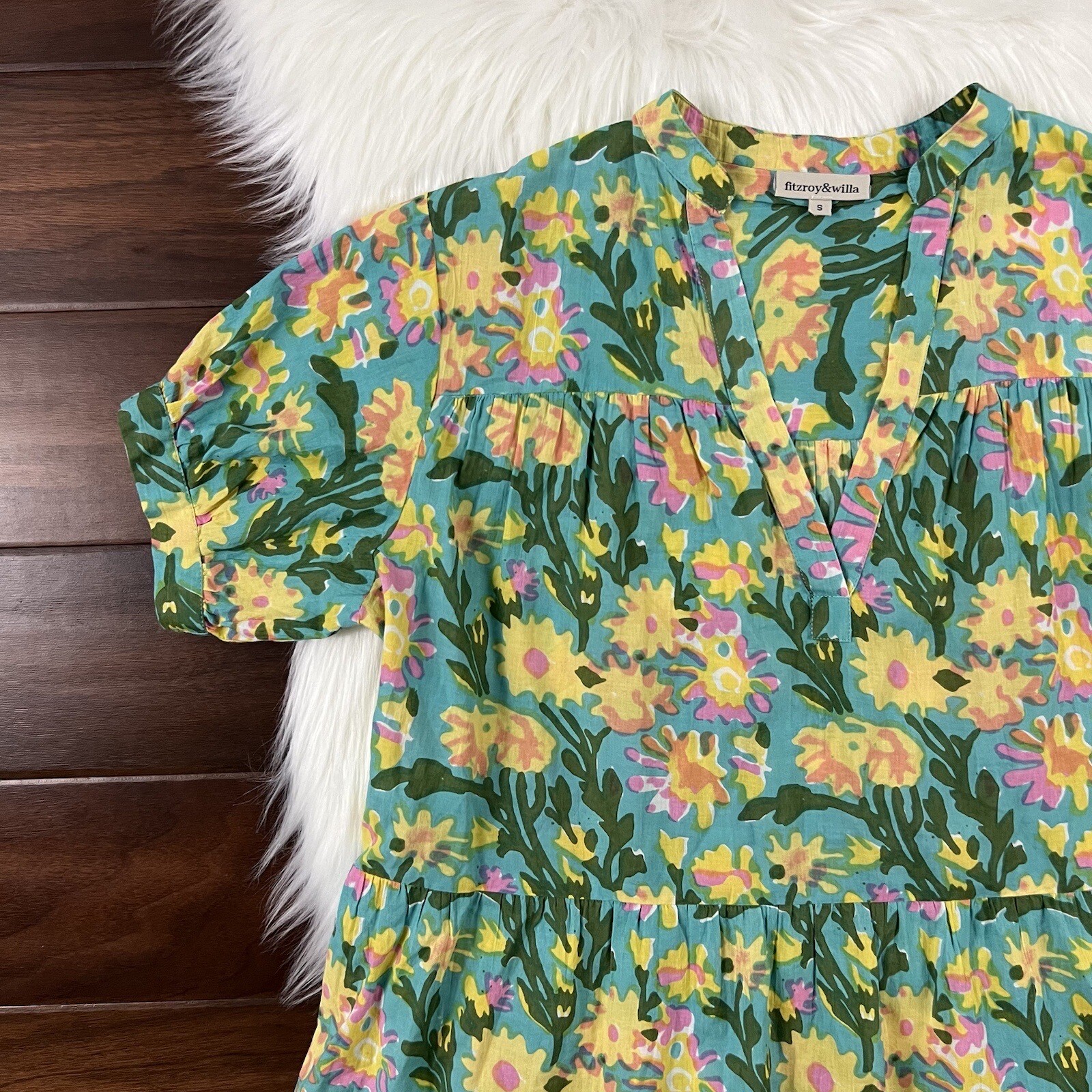 Fitzroy & Willa Size Small Floral Short Sleeve Cotton Dress