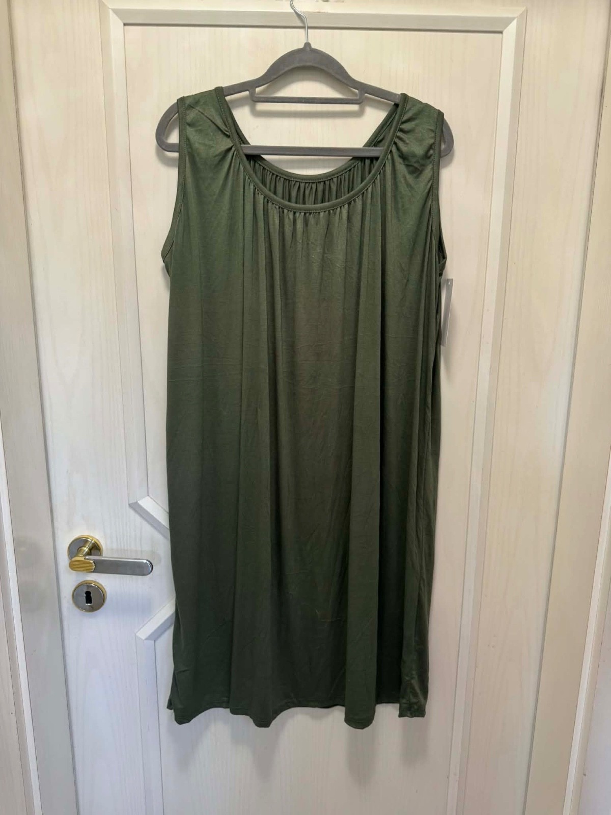 New- shirt dress “classic” round neck, sleeveless, A-line khaki 48/50/52